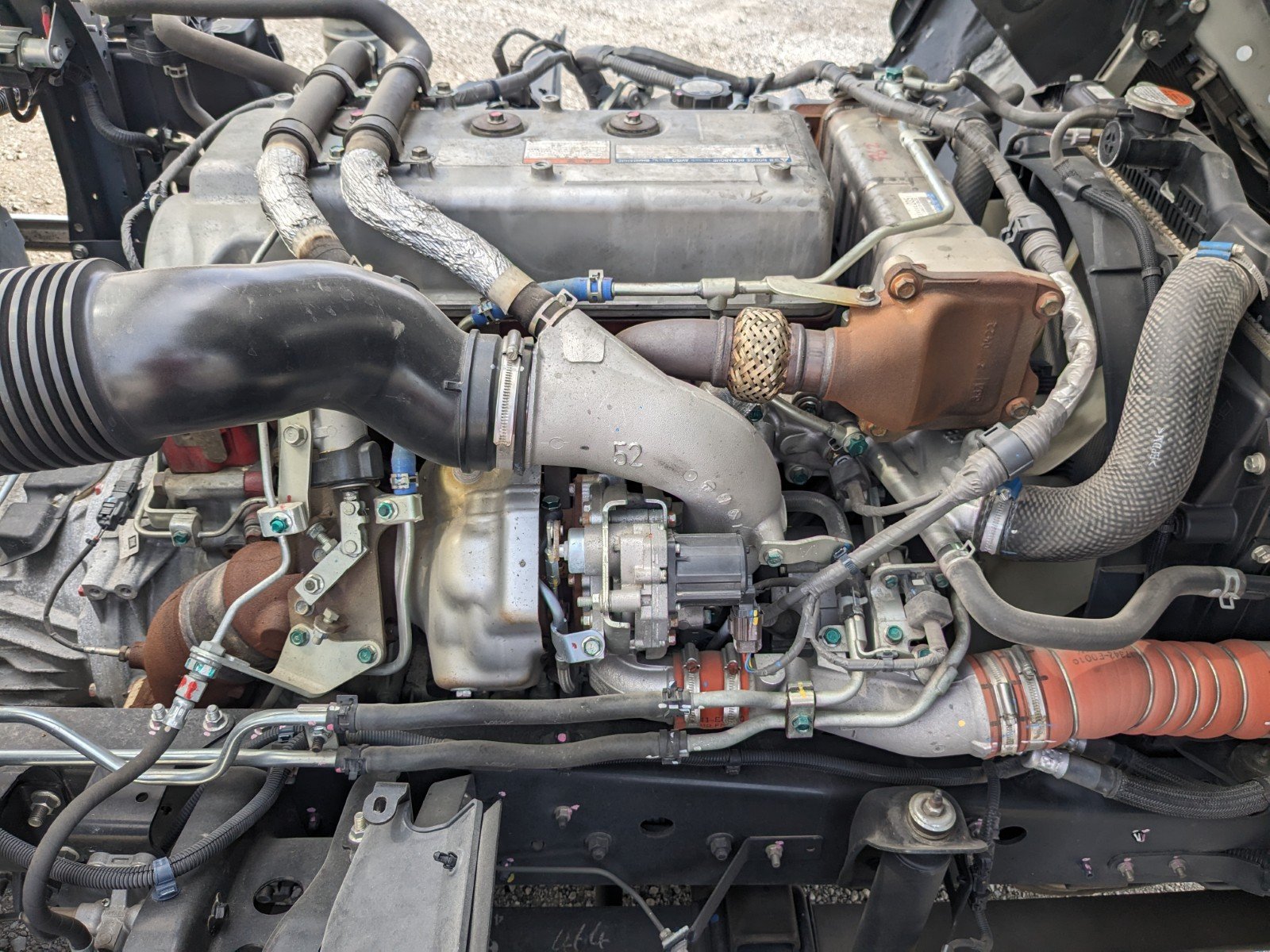 vehicle_image_20260416091522lF2qeu71Xf.jpg