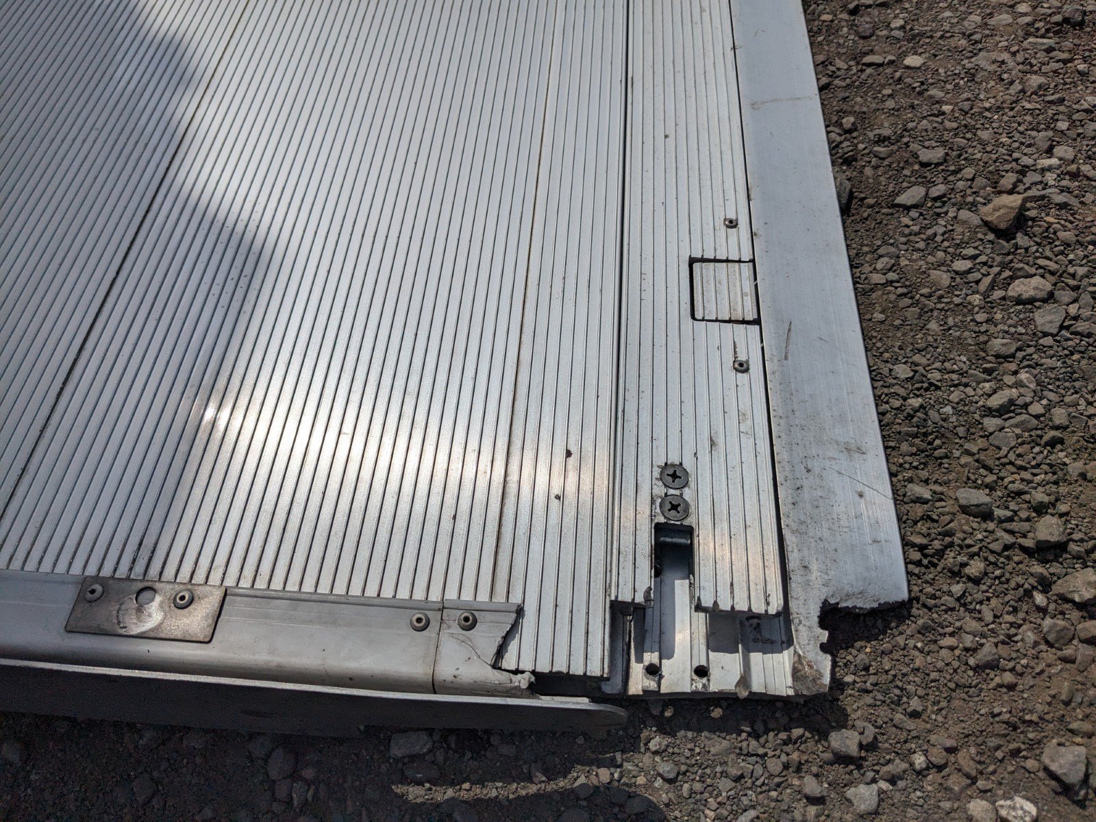 vehicle_image_20260416091522xgYRwlBMN0.jpg