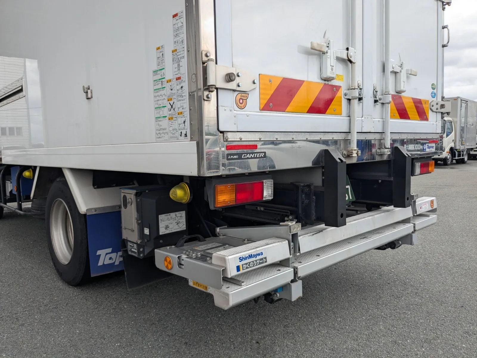 vehicle_image_202607081653484o7NgDk4zR.webp