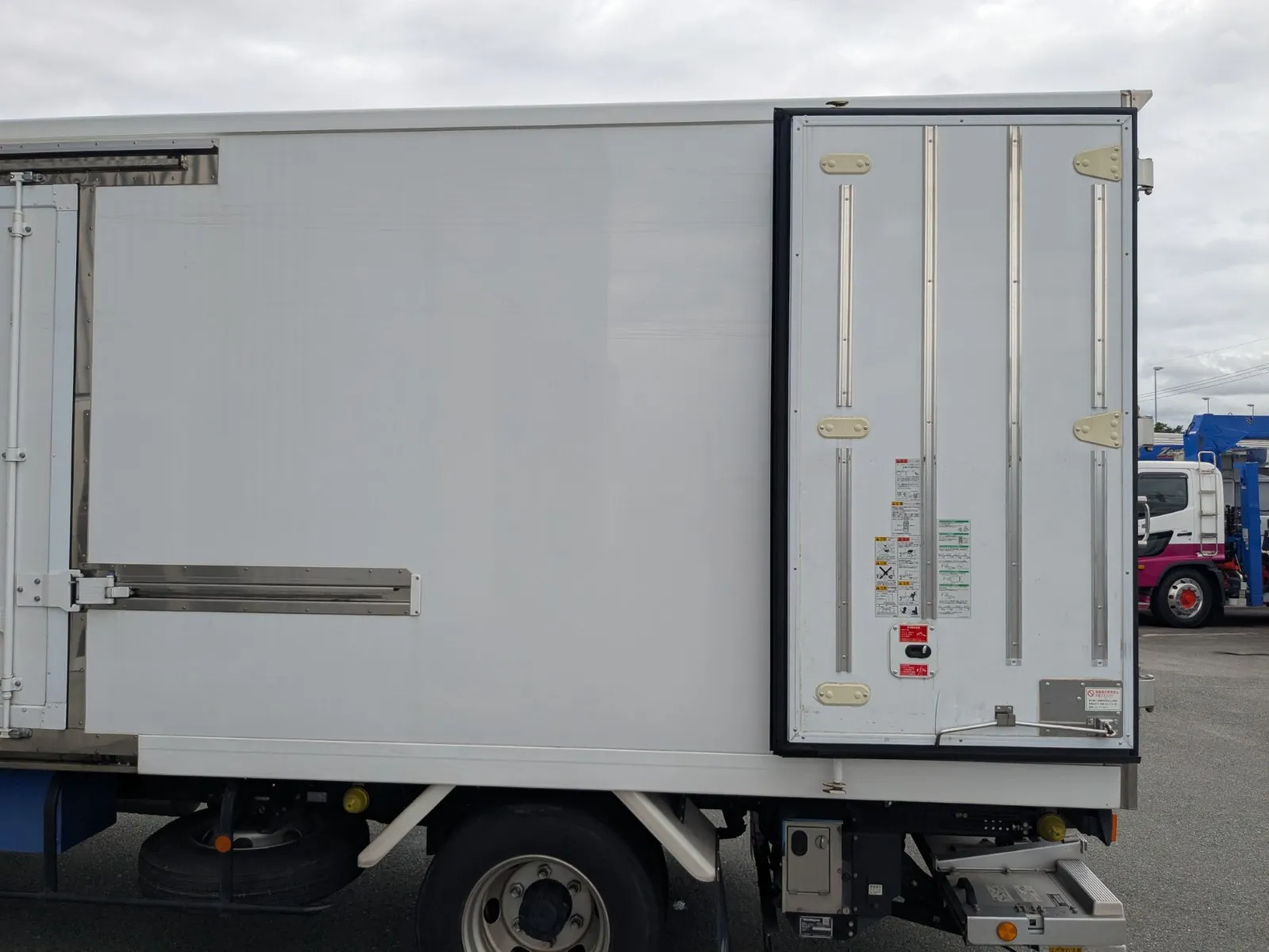 vehicle_image_202607081653498VQvaG7z2y.webp
