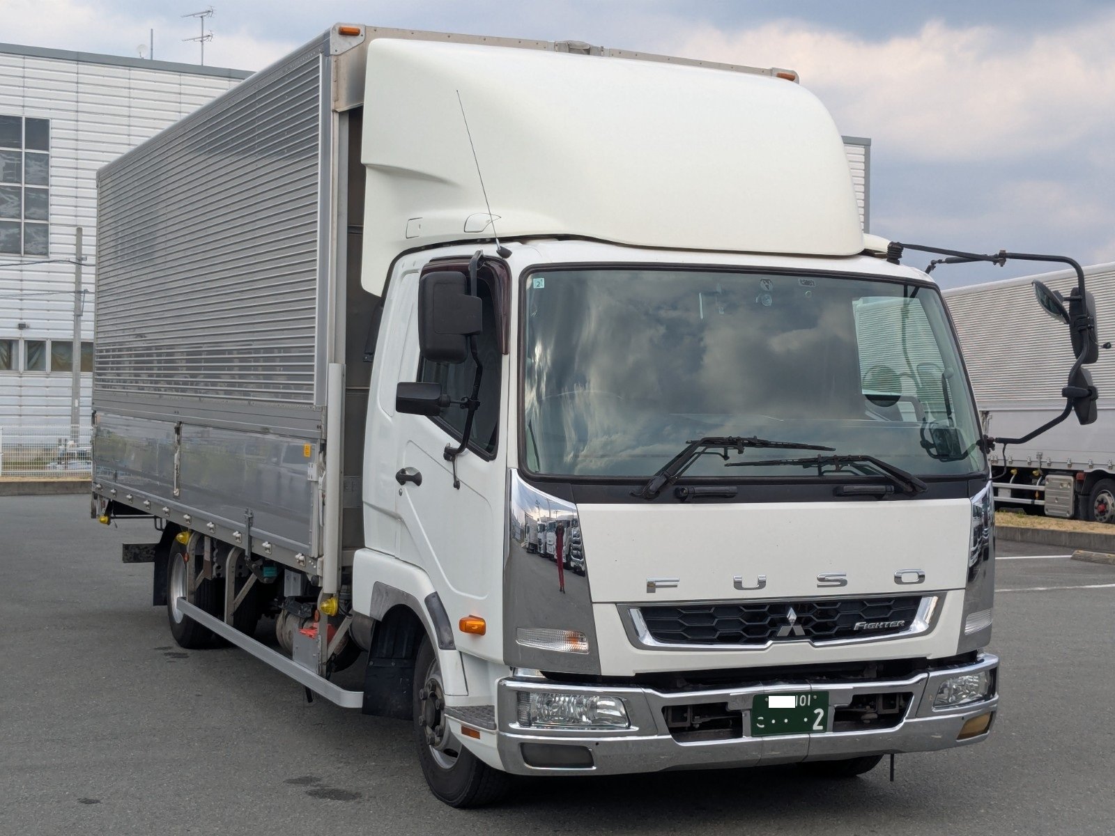 vehicle_image_20260310191152DJnbeabQbs.jpg