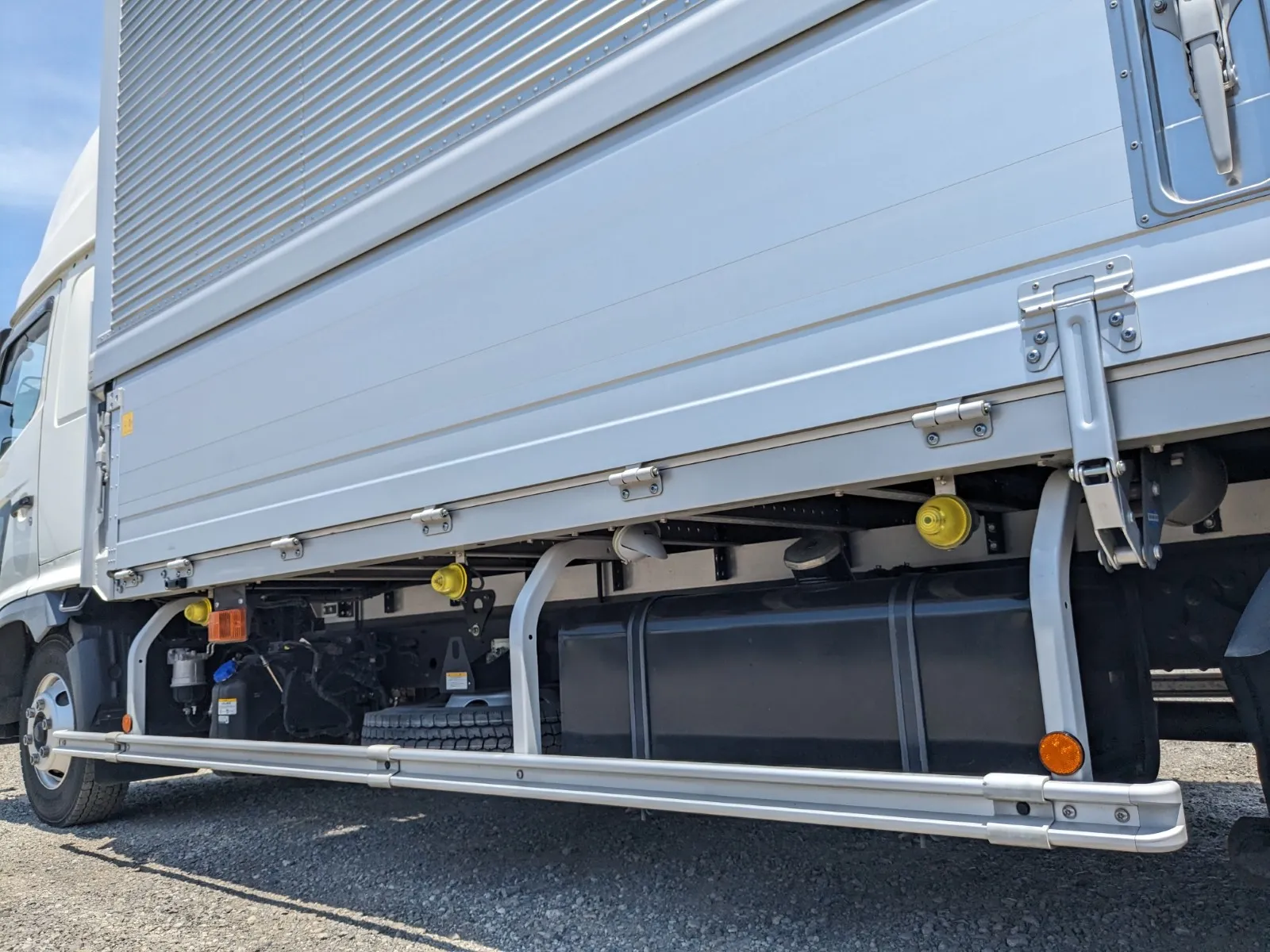 vehicle_image_20260619095522J0xkUjkDIq.webp
