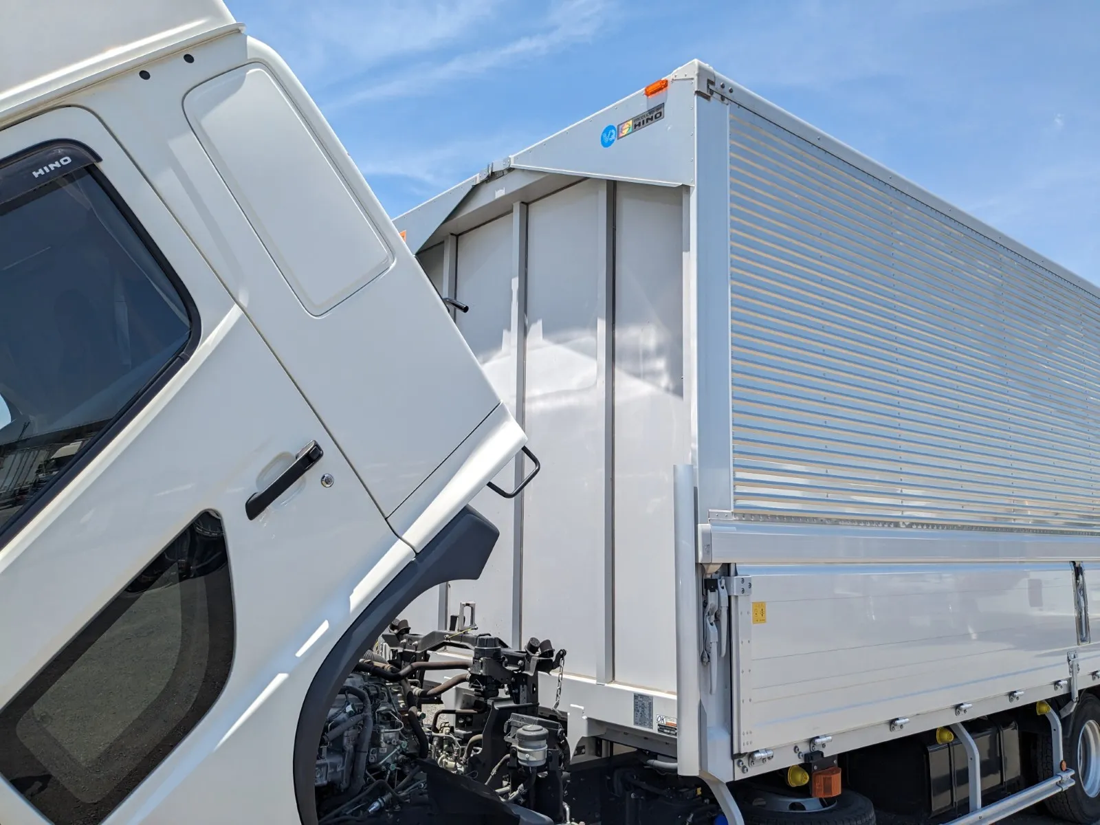 vehicle_image_20260619095522JQZOGDoaRz.webp