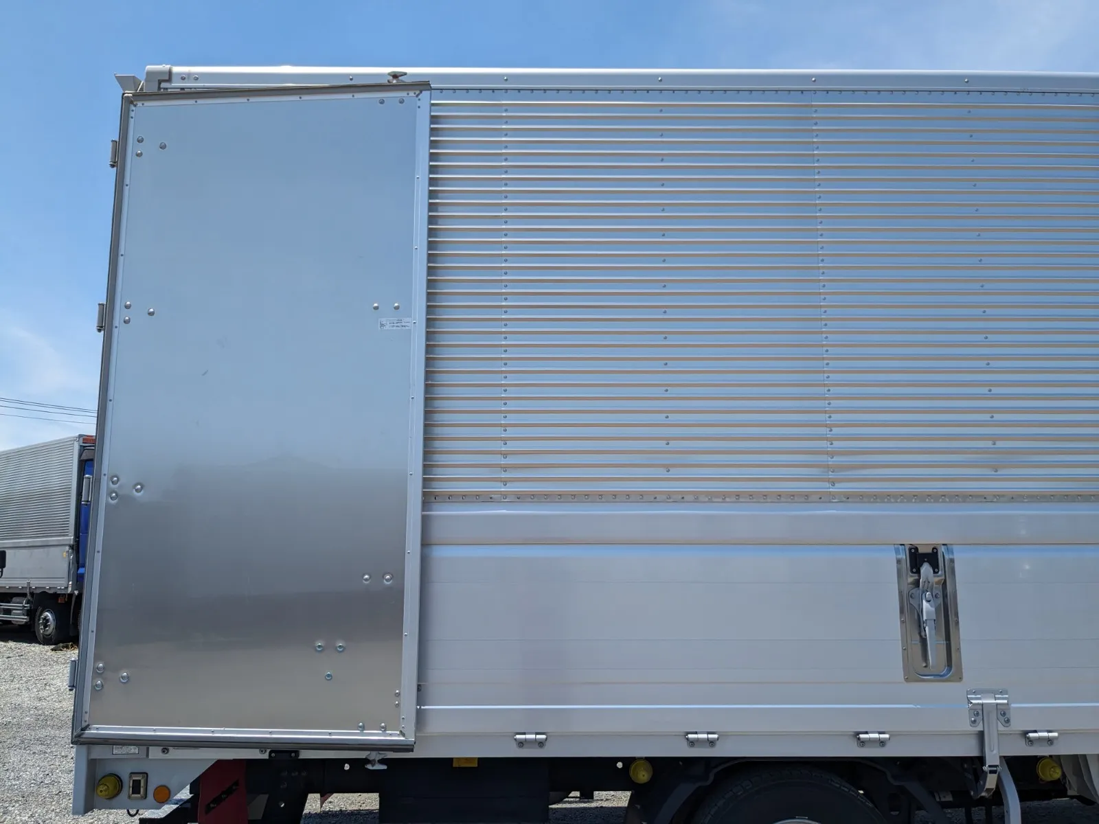 vehicle_image_20260619095522UPxDRKVy2M.webp