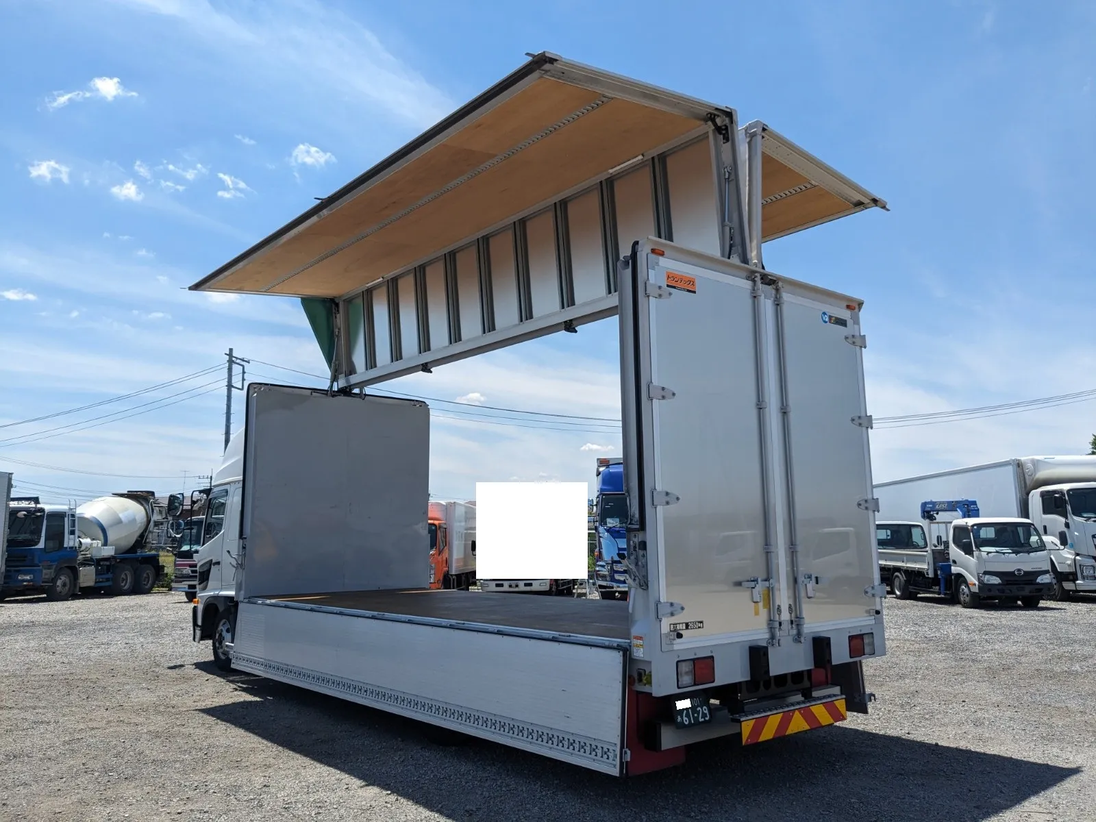 vehicle_image_20260619095522d9ZyTLVY8Q.webp