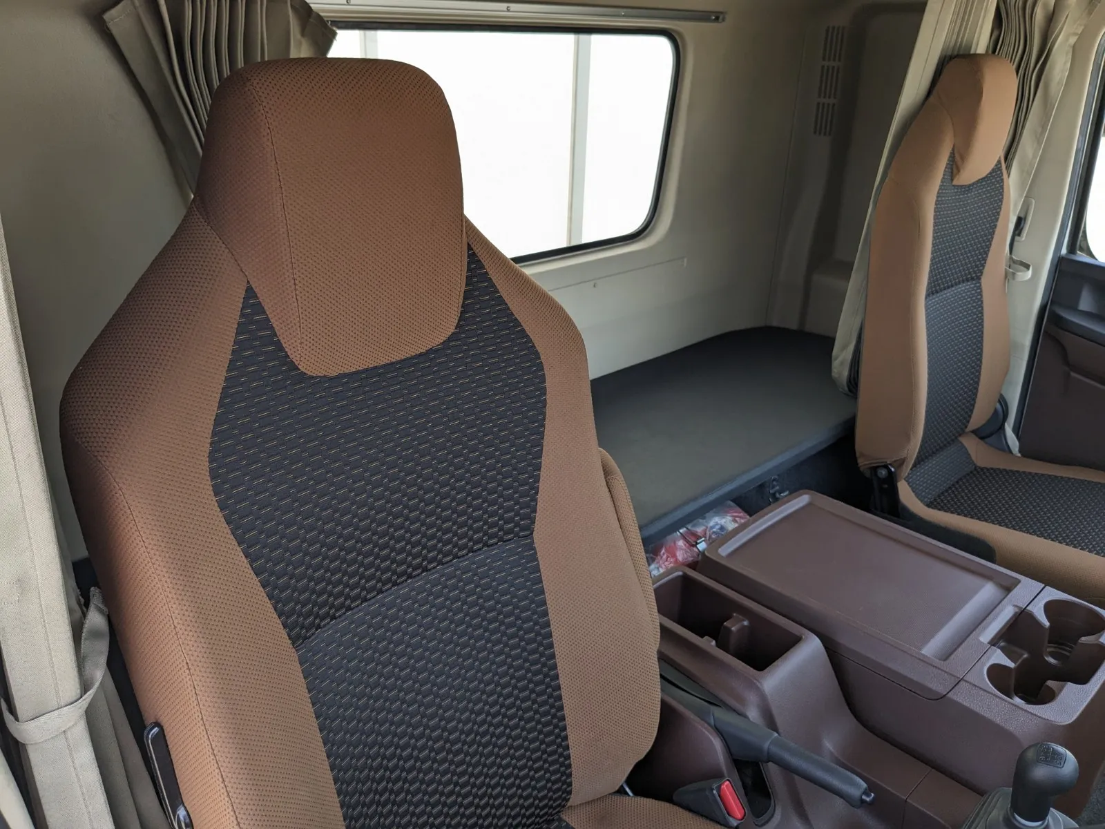vehicle_image_20260619095522hnabsKISoD.webp