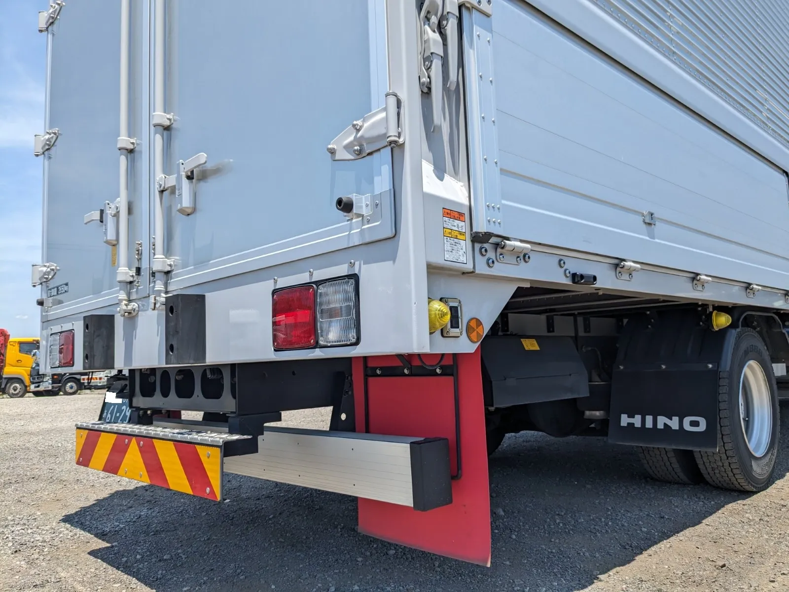 vehicle_image_20260619095522ncyU6sGKWU.webp