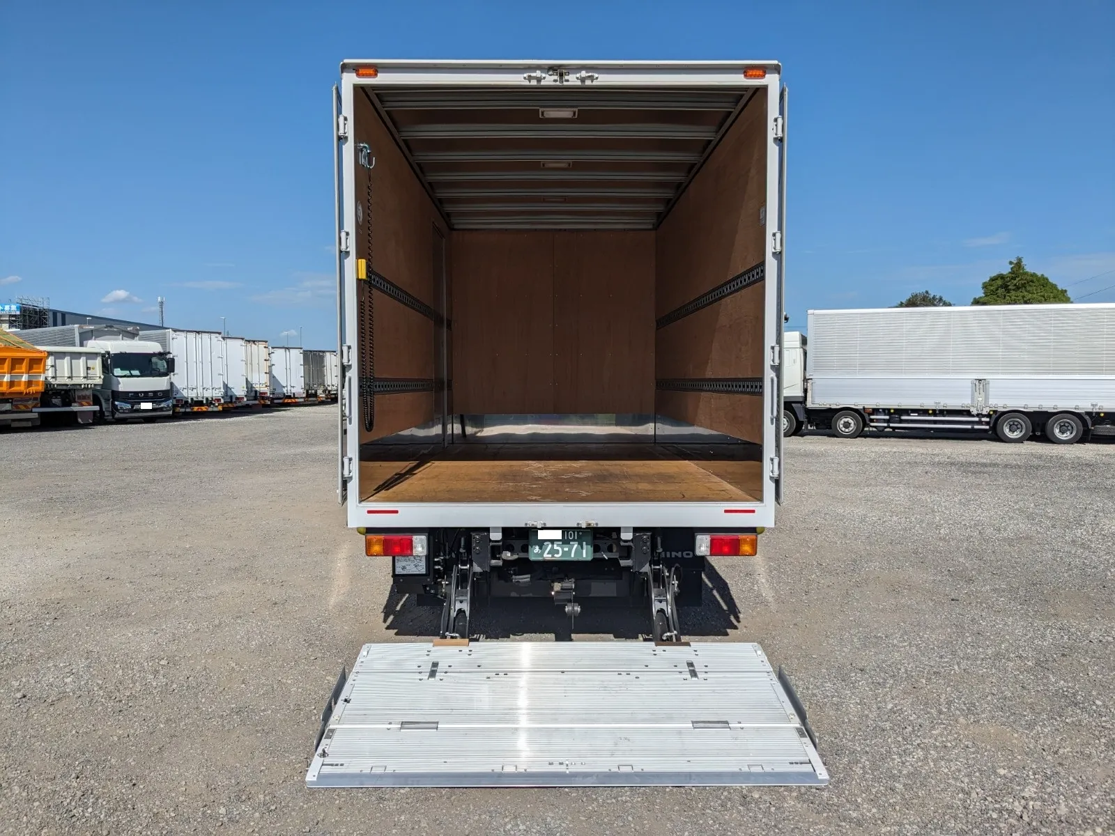 vehicle_image_20260810095415sgRqvZeS5S.webp