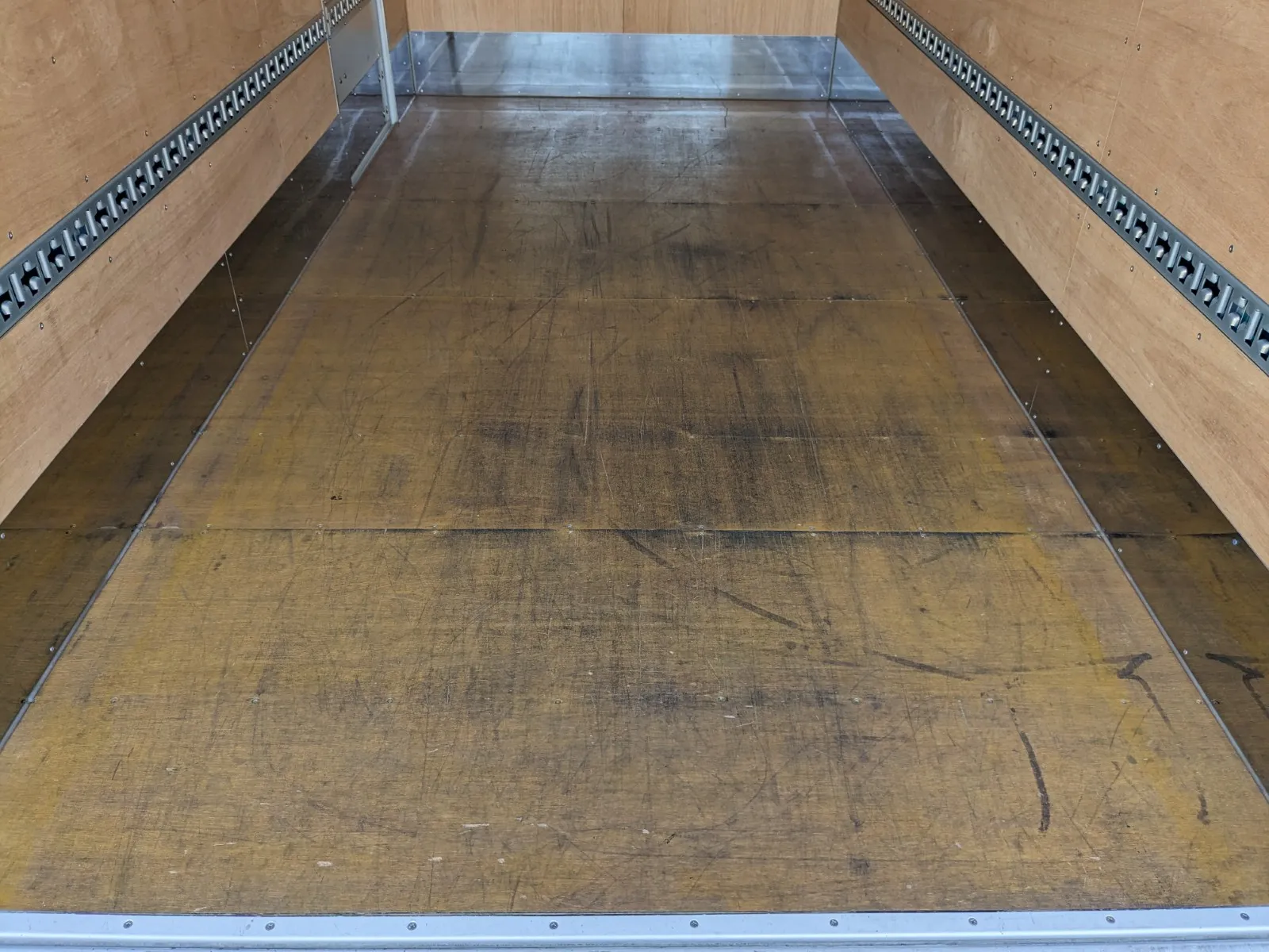 vehicle_image_20260810095417iNCBTsiZT5.webp