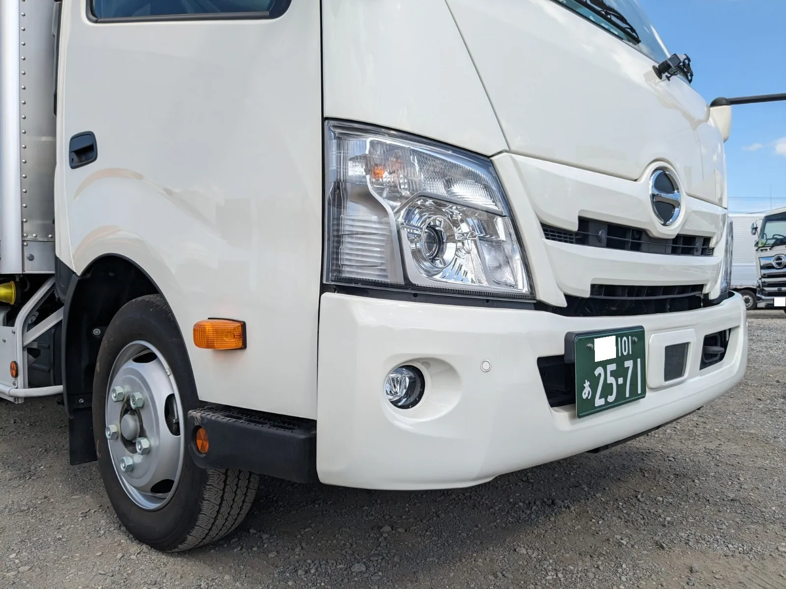 vehicle_image_202608100954294SaRlKSDXG.webp