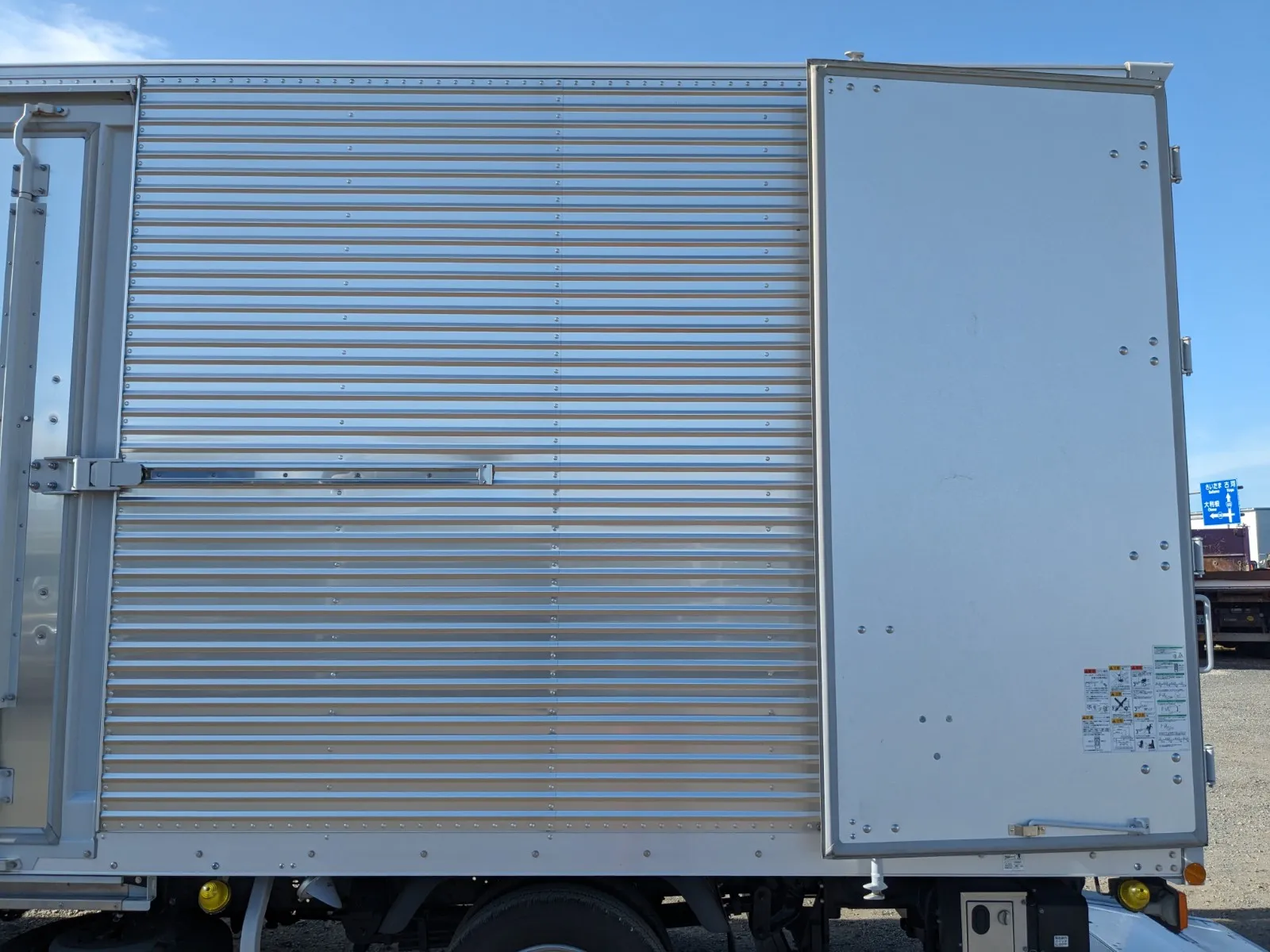 vehicle_image_20260810094331PNH2aHw0d8.webp