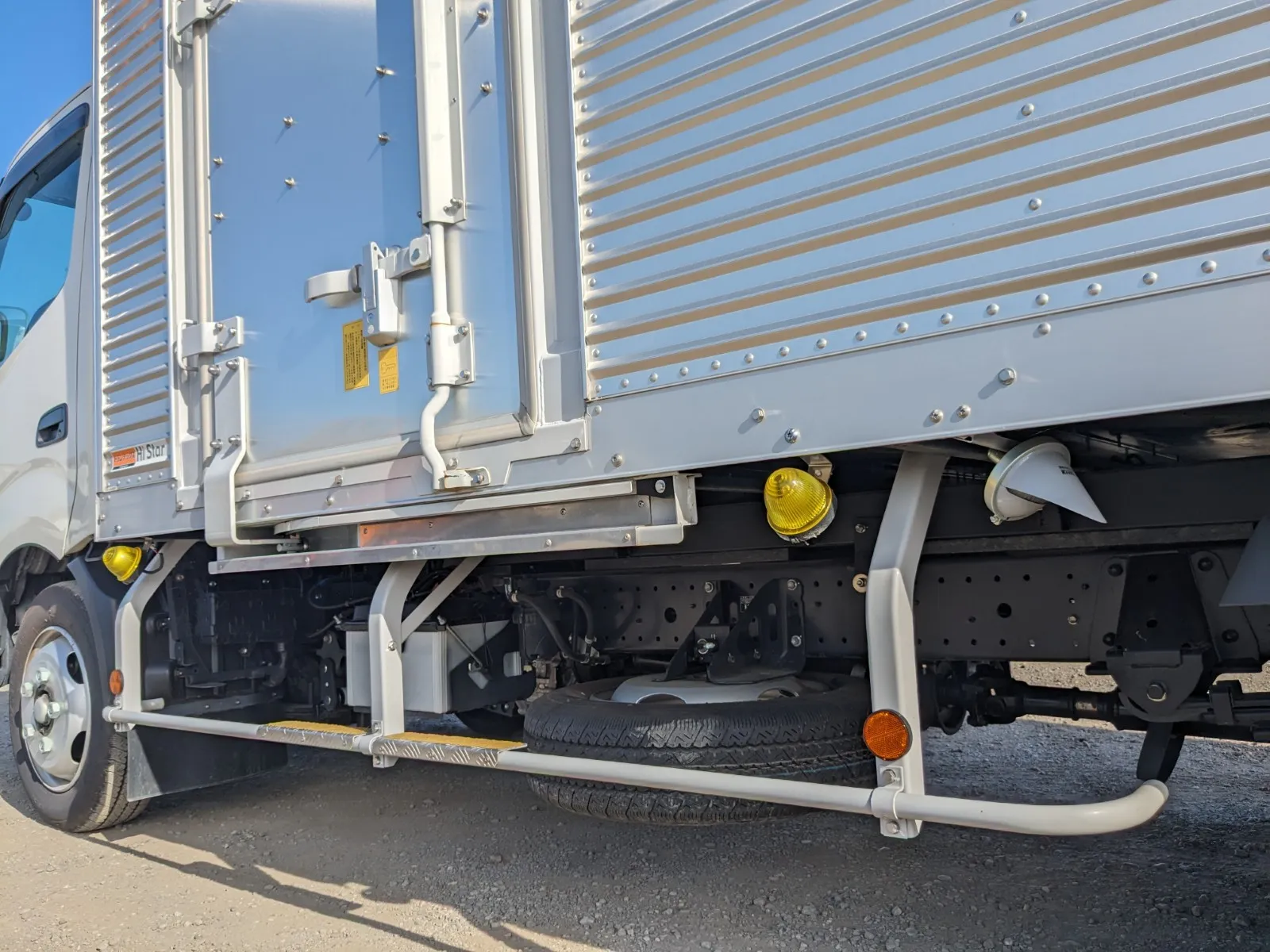 vehicle_image_20260810094334xiXe2kZuUD.webp