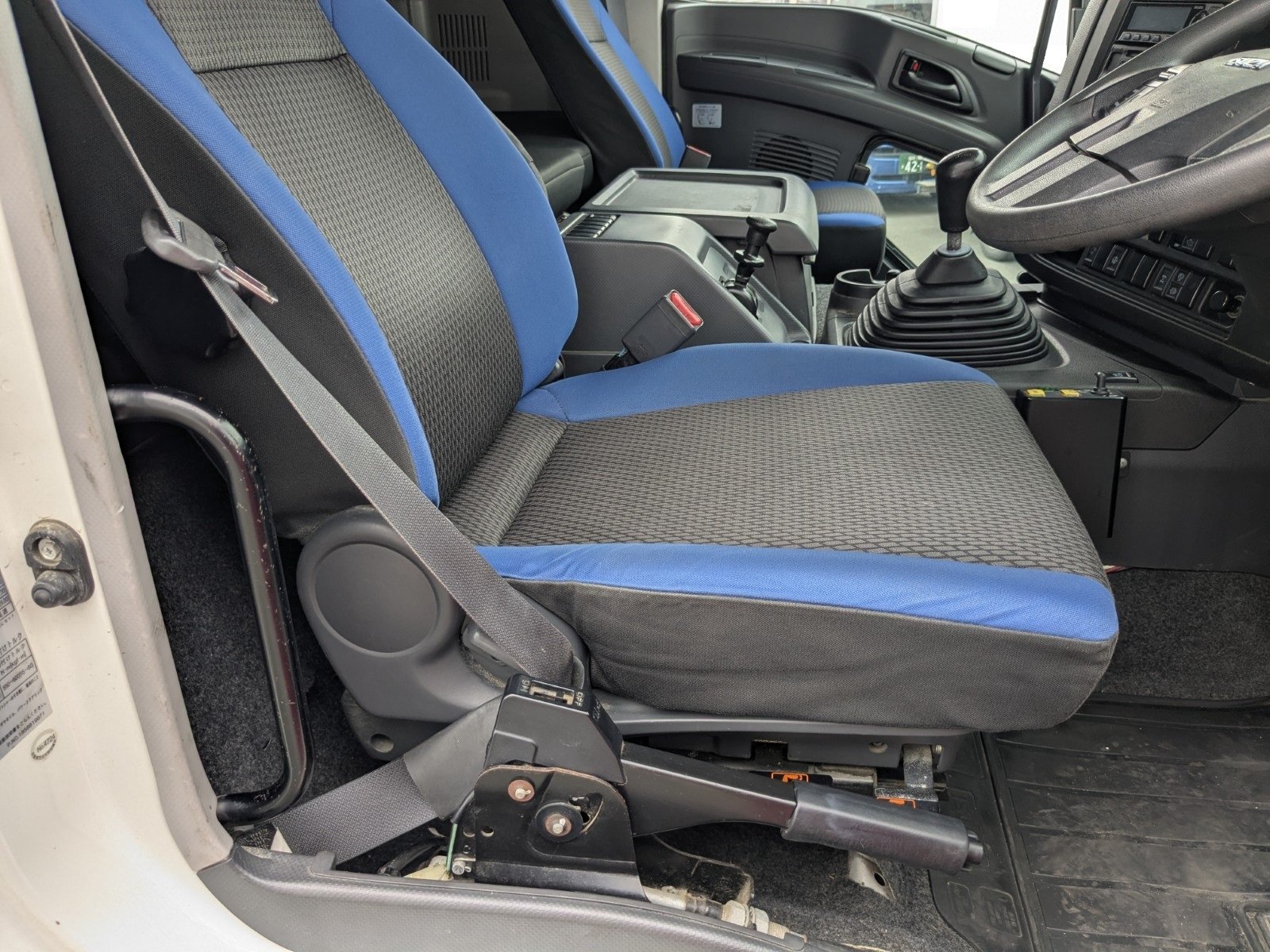 vehicle_image_20260420181400kEaXBIYyQc.jpg