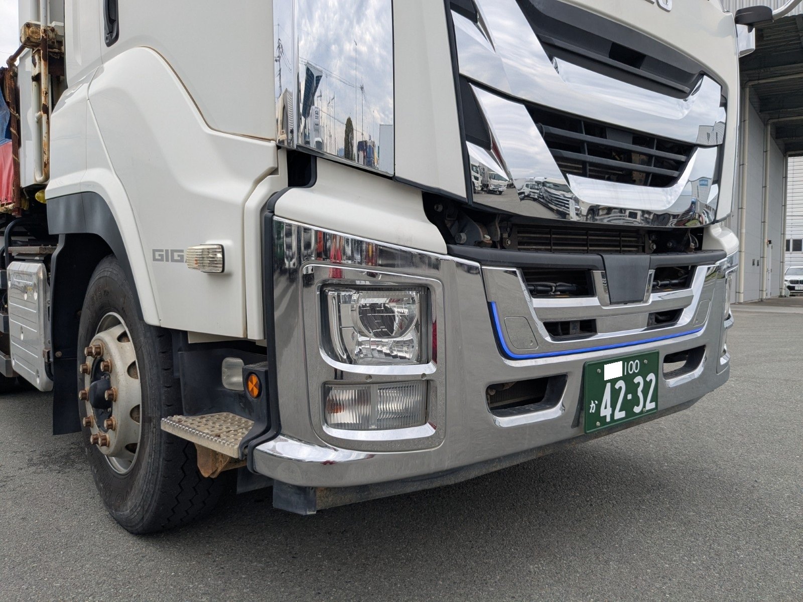 vehicle_image_20260420181400msGGMfDkNx.jpg