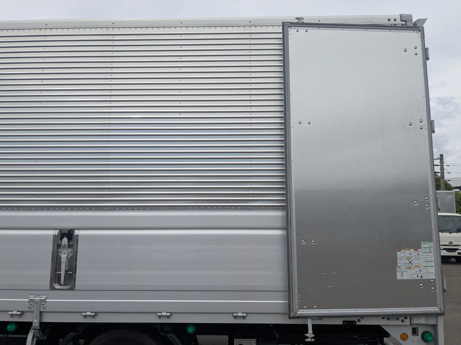 vehicle_image_20260619144804PMaDer7Z2I.webp