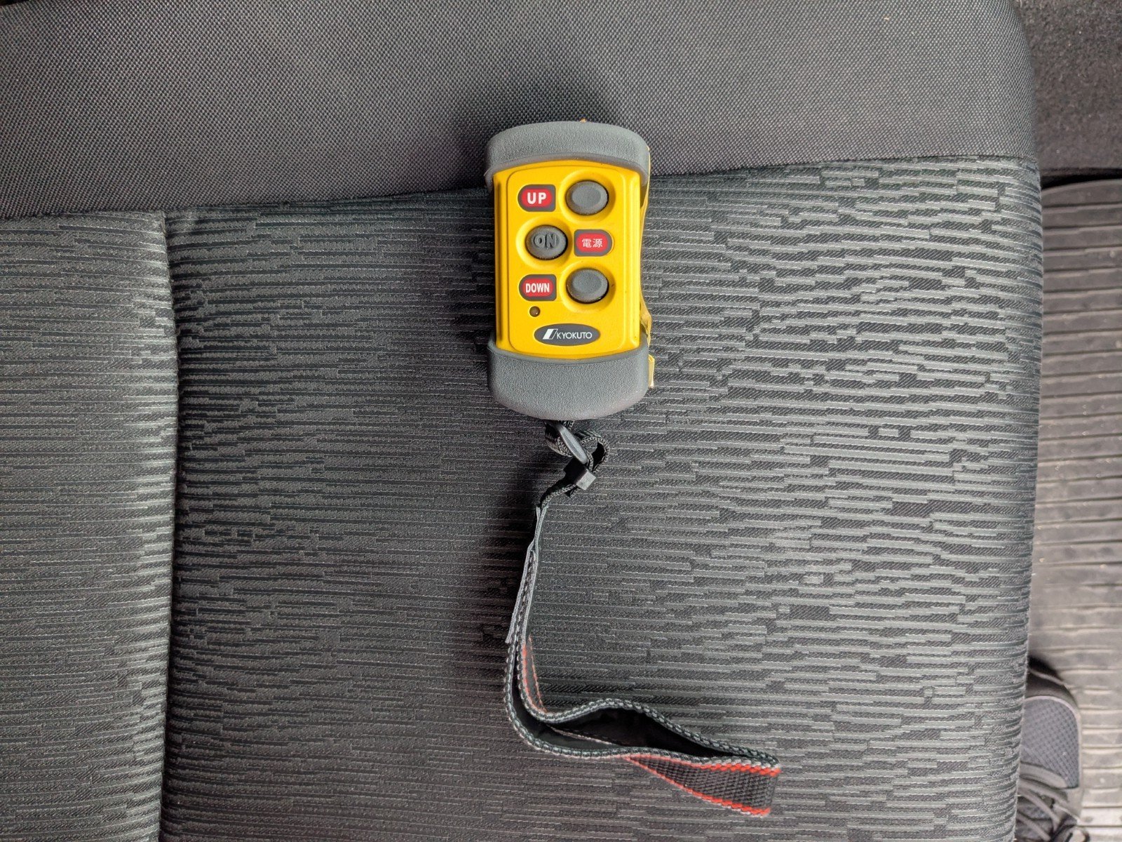 vehicle_image_20260420183135V2mi8P0vvB.jpg