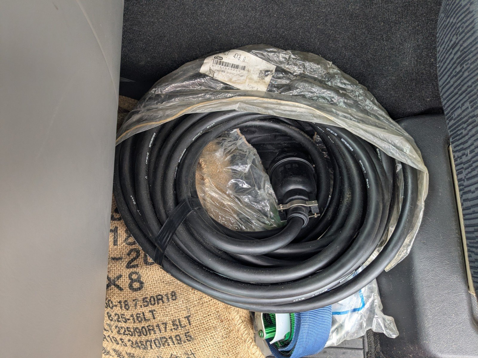 vehicle_image_20260420183135hXEuBJKkHY.jpg