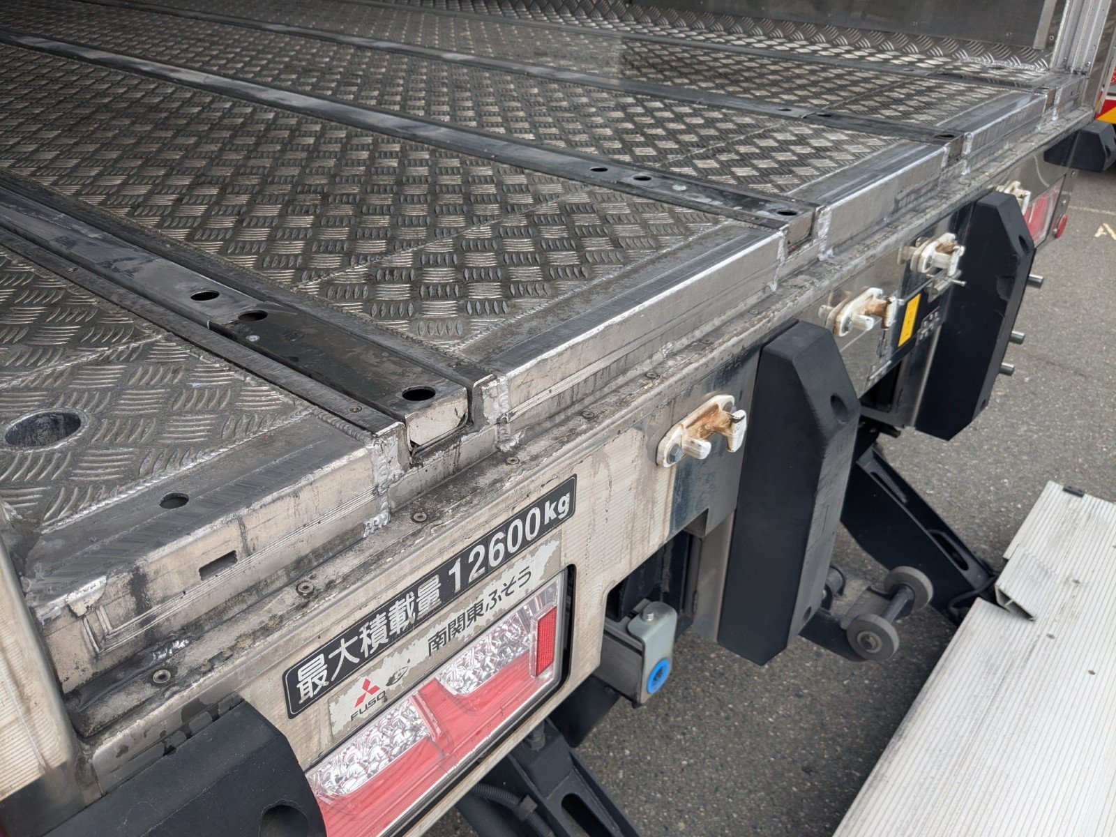 vehicle_image_20260420183135oSBBT9bL55.jpg