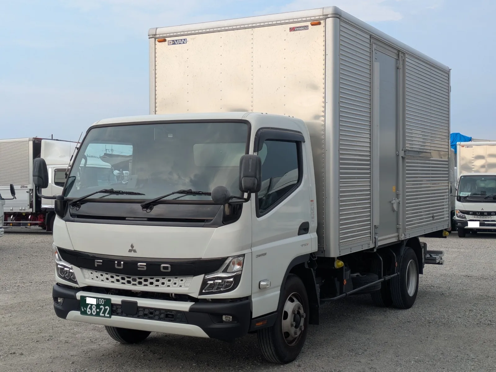 vehicle_image_20260804101923bMclO0DBDt.webp