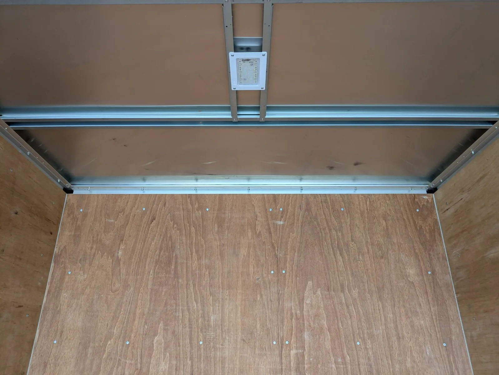 vehicle_image_20260804101928CUZafVhOl7.webp
