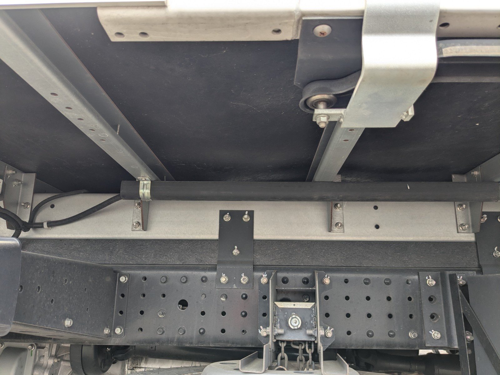 vehicle_image_20260508160342W7yHz3gYy5.jpg