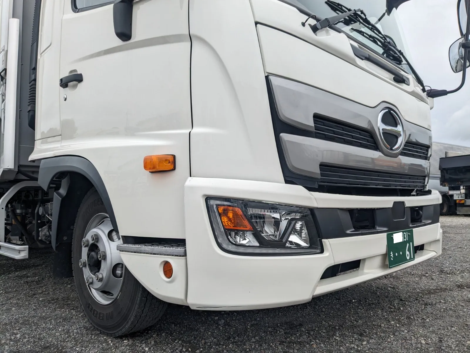 vehicle_image_20260706093709Az4LzNGfVV.webp