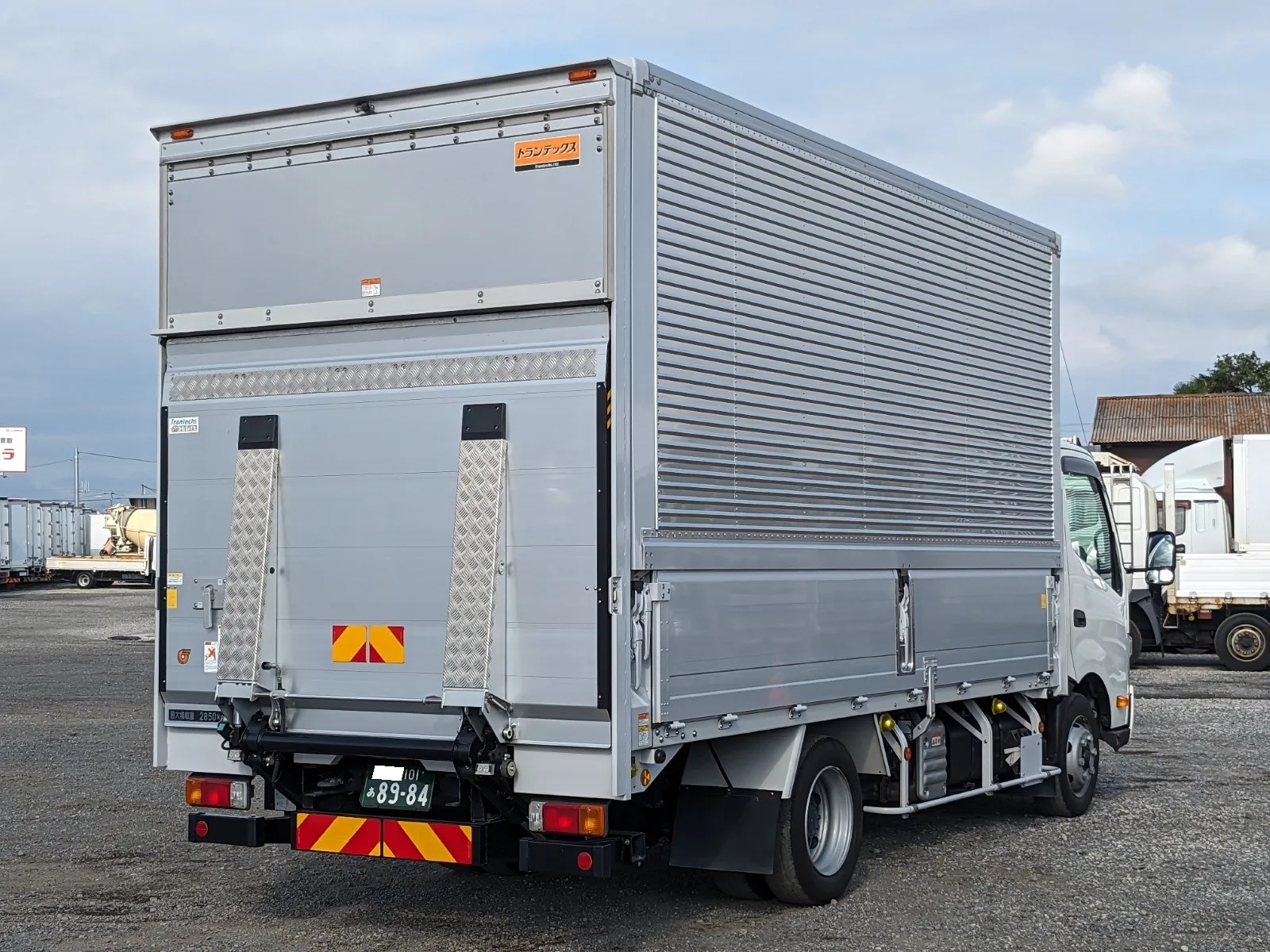 vehicle_image_202607041135305PHM7eb5HV.webp