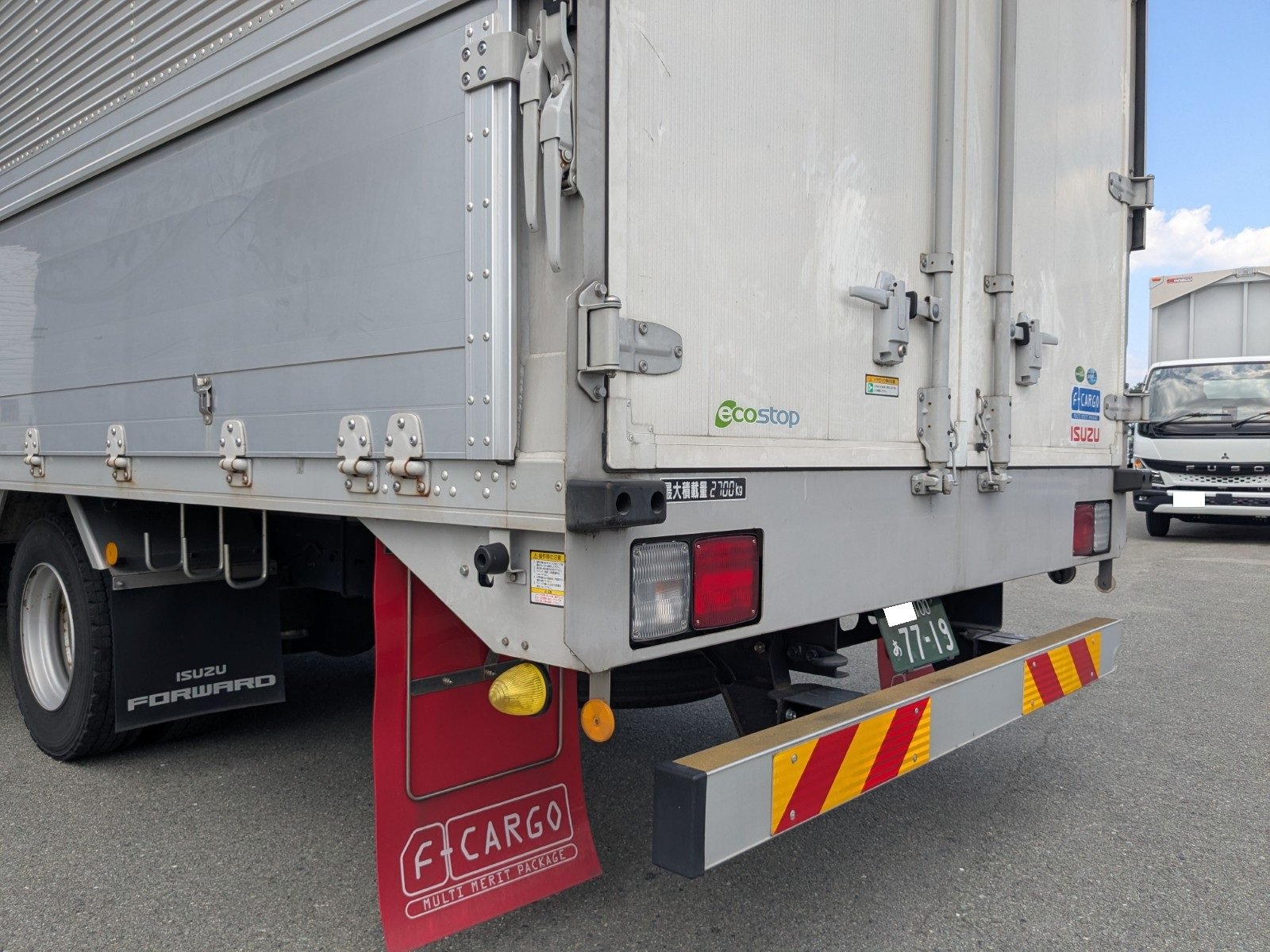 vehicle_image_20260601094439OOxMrnRLfX.jpg