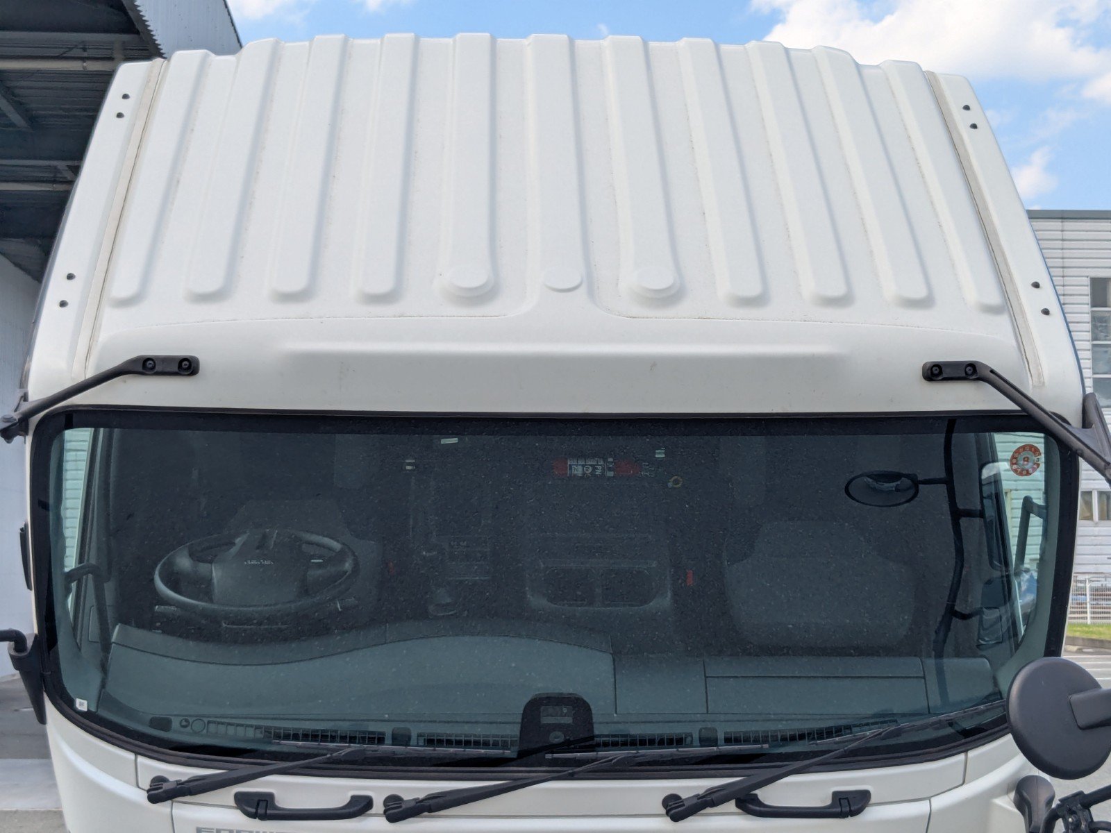 vehicle_image_20260601094439tQQXtRkVTs.jpg