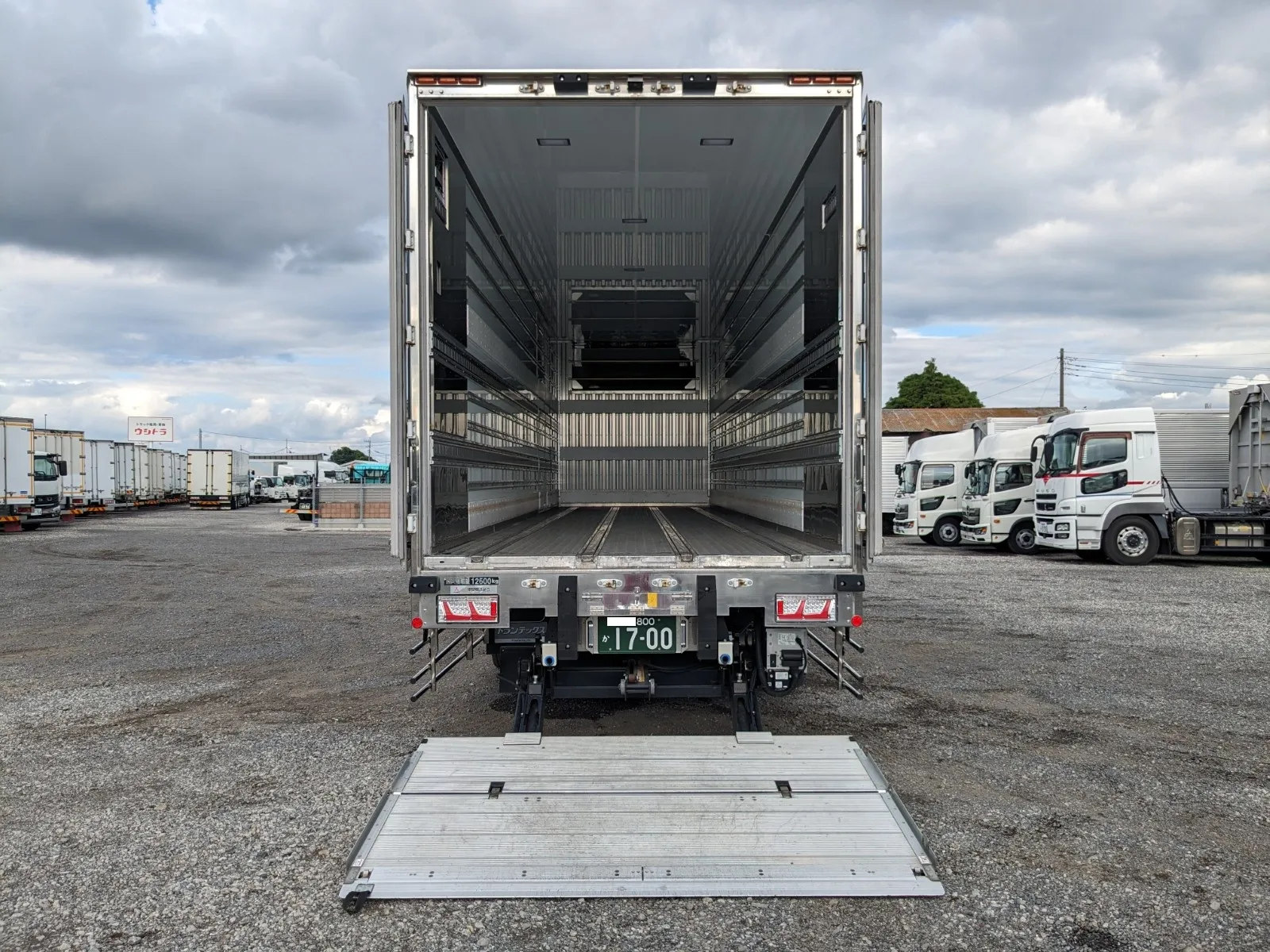 vehicle_image_202607231056175o2autjHGD.webp