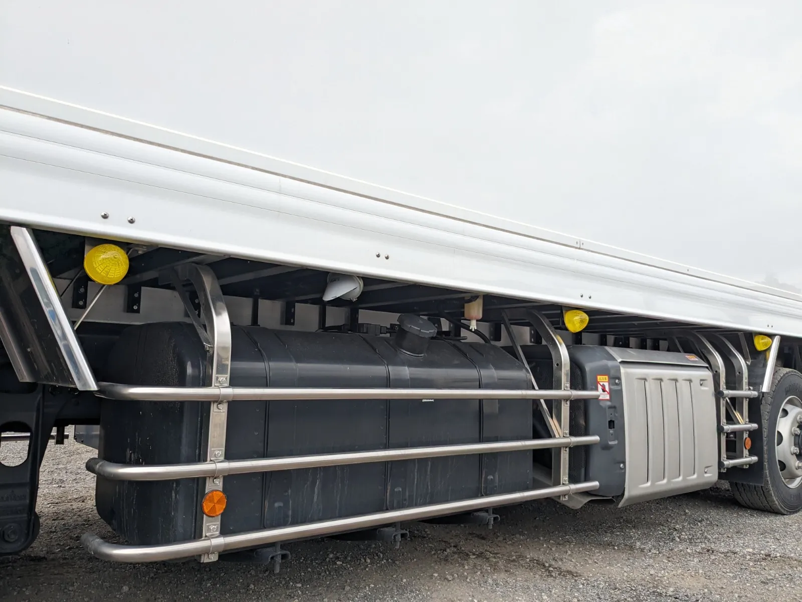 vehicle_image_20260723105628kgFrvlruRQ.webp