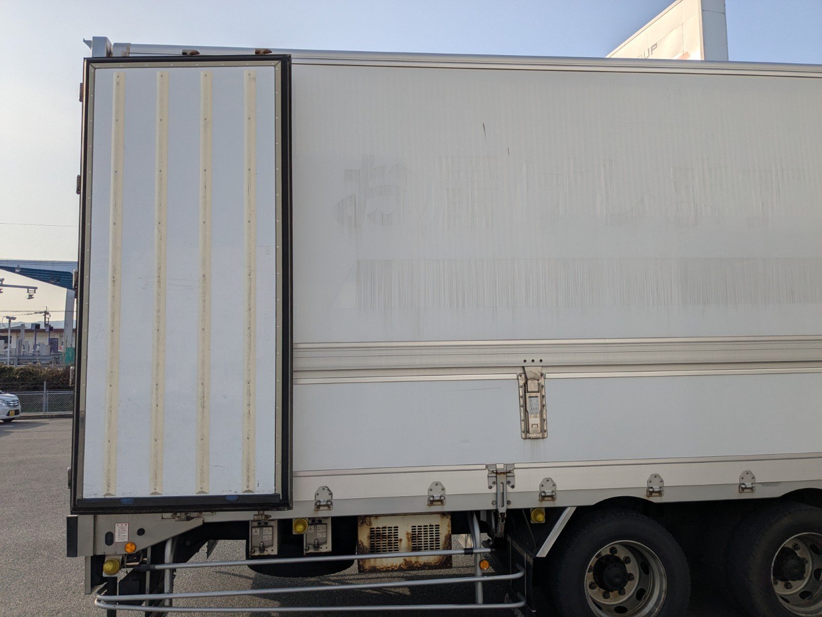 vehicle_image_20260129100445nSG7uzQGw8.jpg
