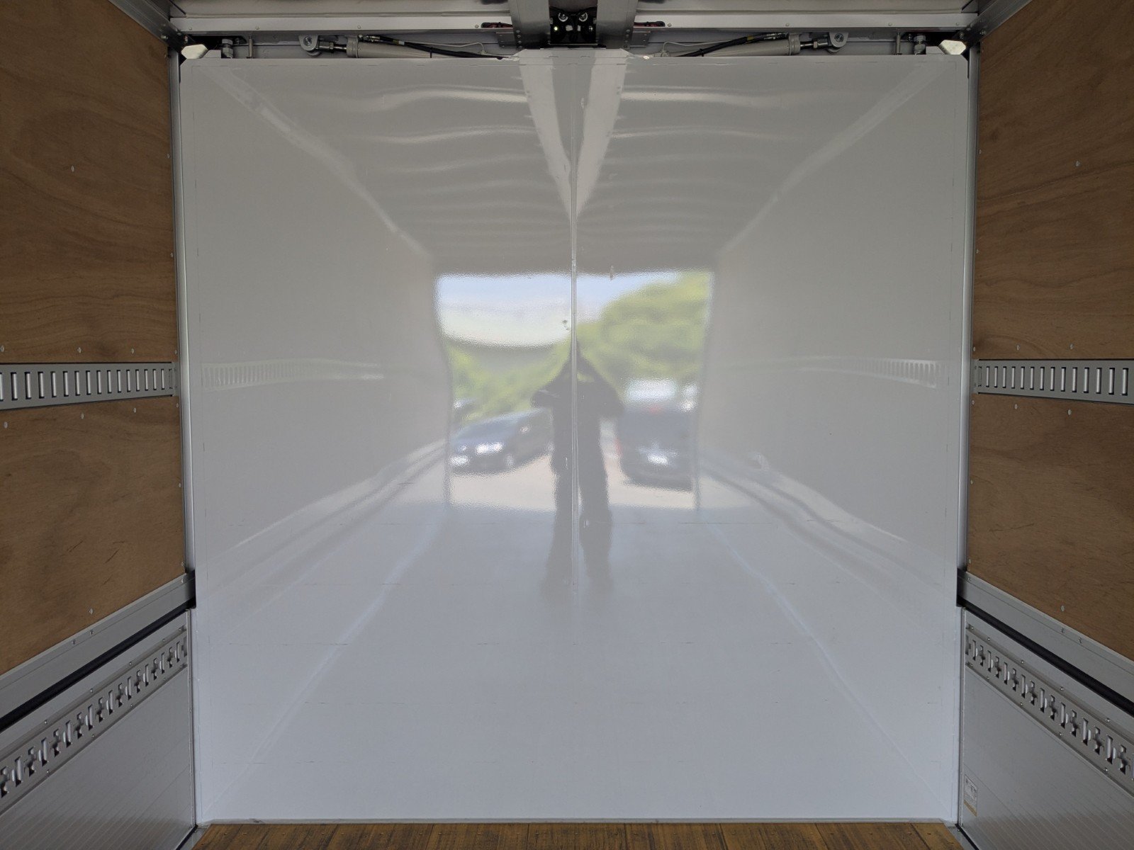 vehicle_image_20260519101111JjYxfpDRLs.jpg