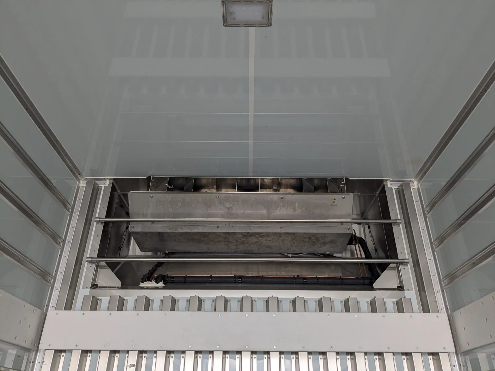 vehicle_image_20260630155817PkMtxLIZxM.webp