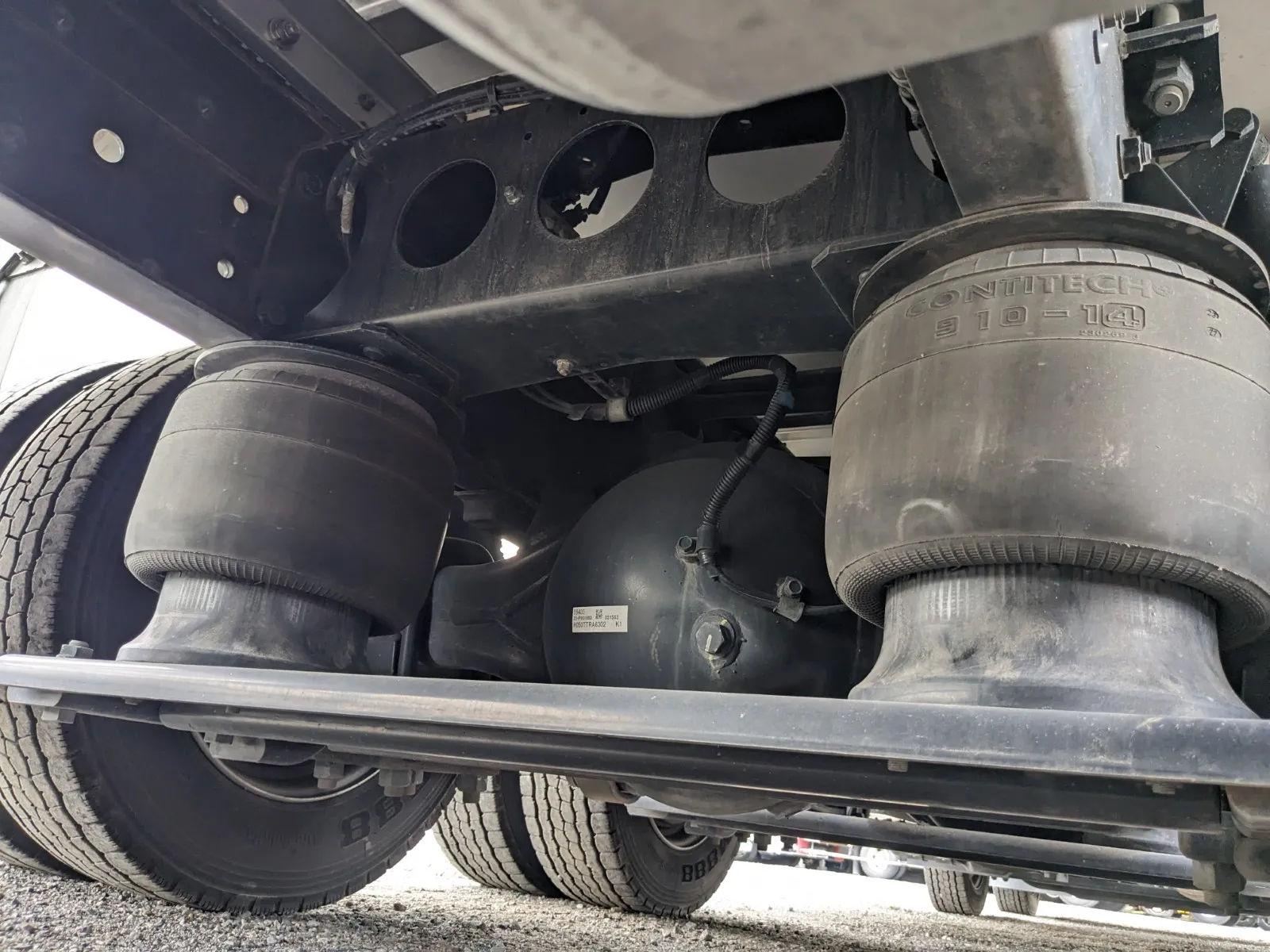 vehicle_image_20260630155824PGXPLfswei.webp