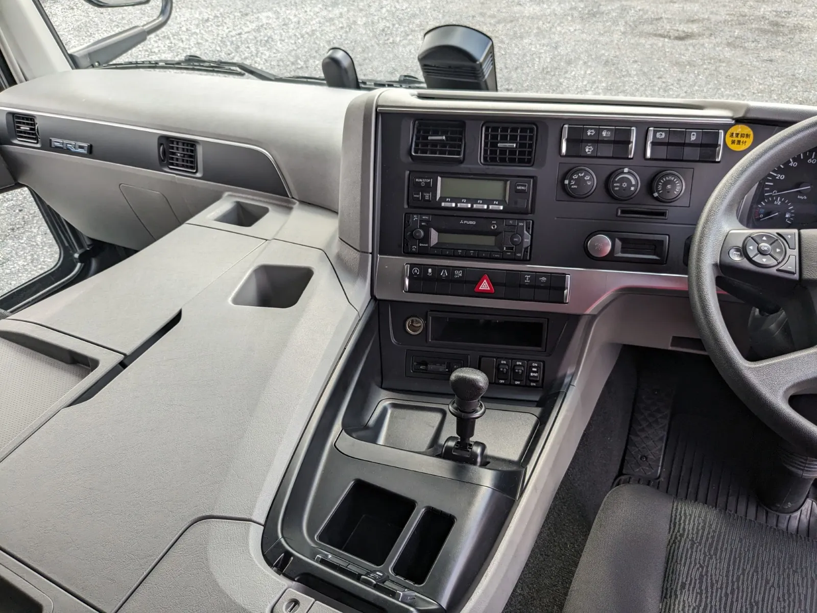 vehicle_image_20260630155826Yn7F72Pt53.webp