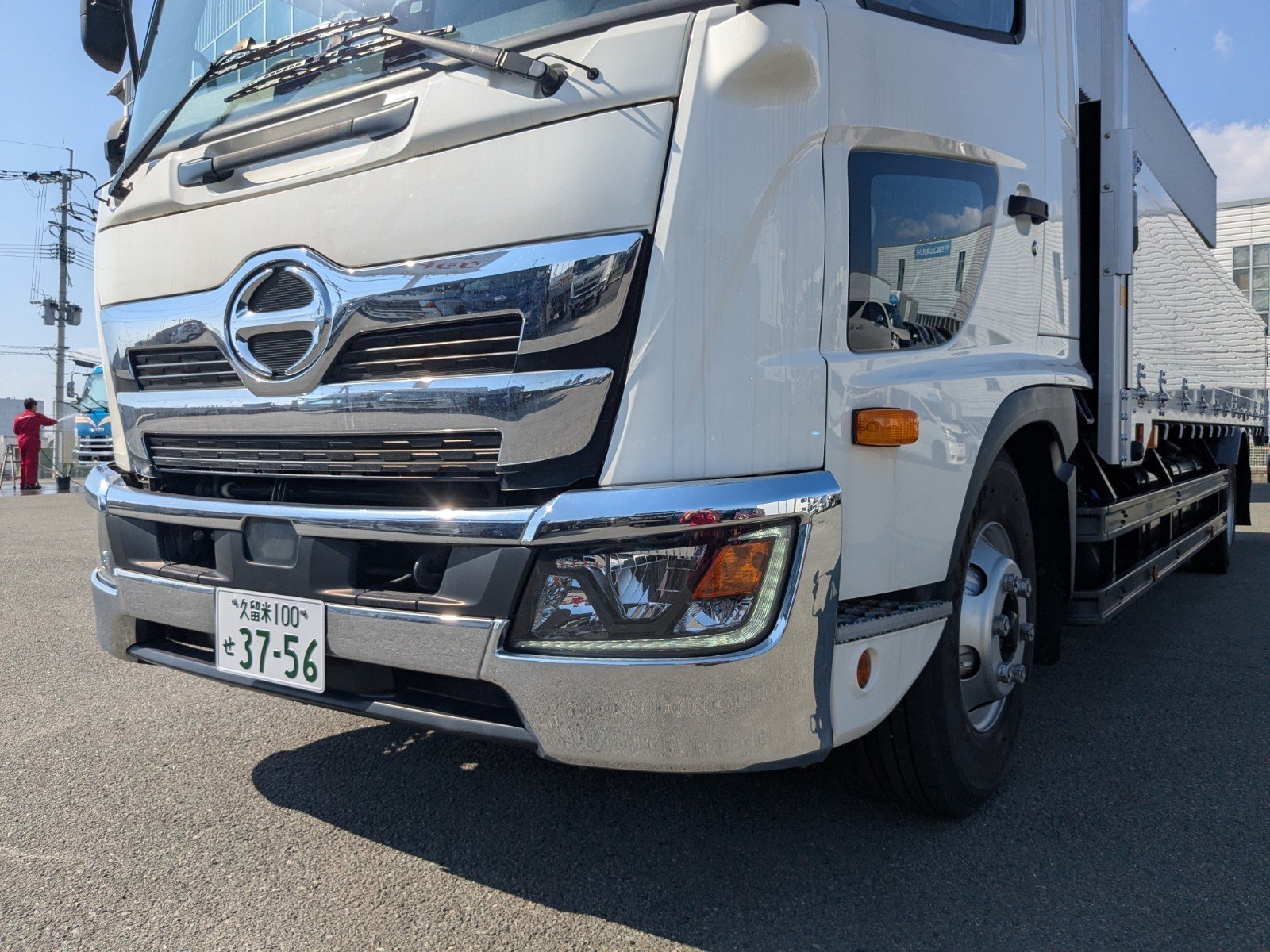 vehicle_image_20260403172517GQuEZVELsz.jpg