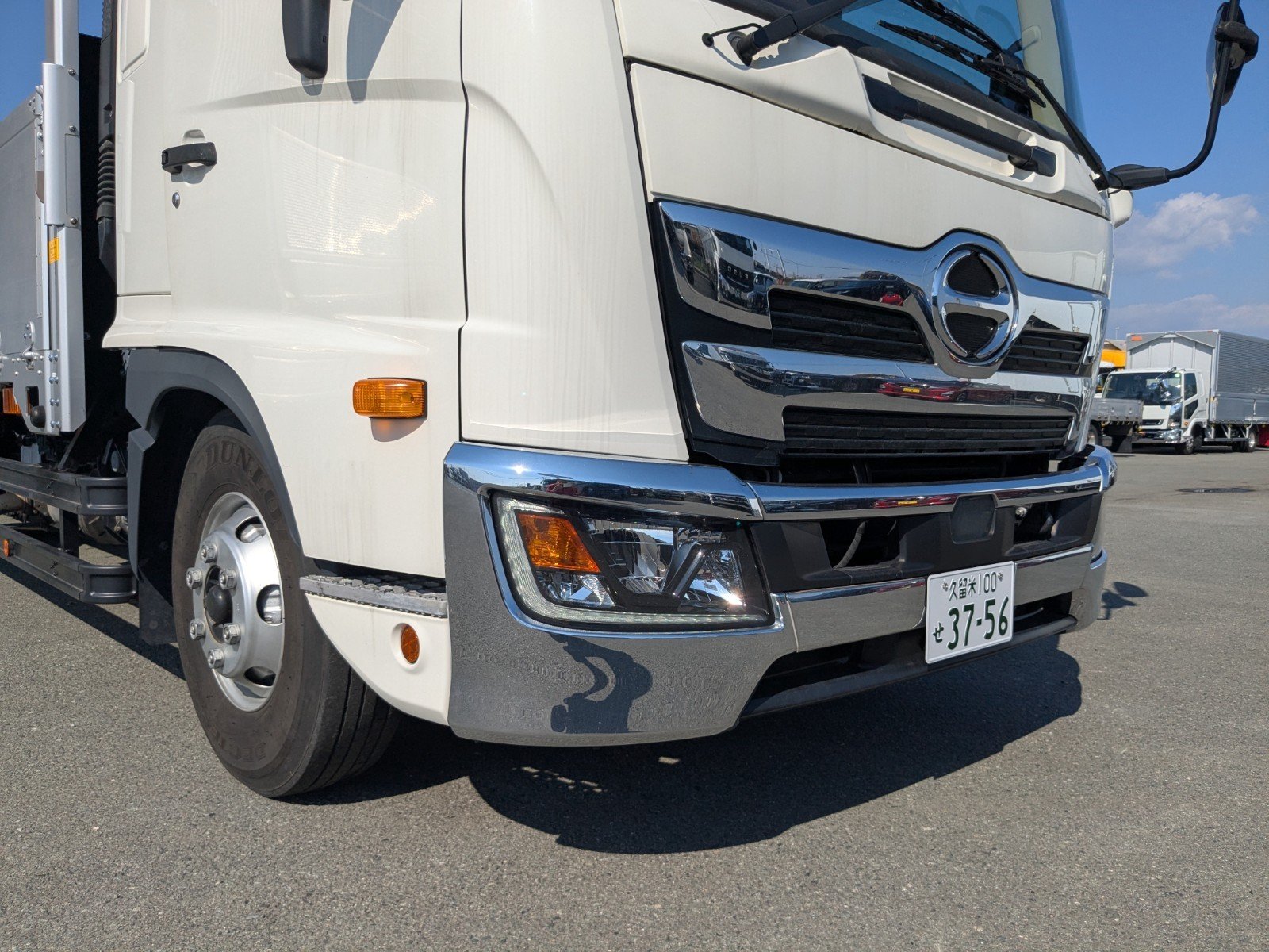 vehicle_image_20260403172517Yvsq73Lxbq.jpg