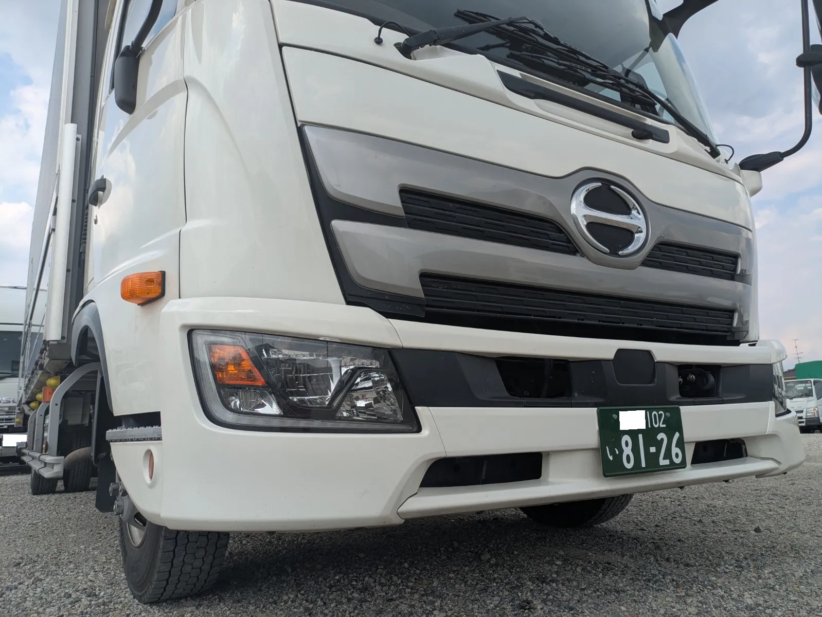 vehicle_image_202608041106055hpTgMC4yi.webp