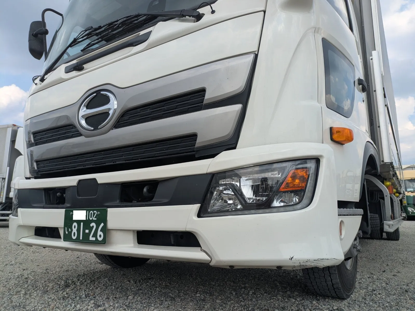 vehicle_image_20260804110605NPMZK9Gnsl.webp