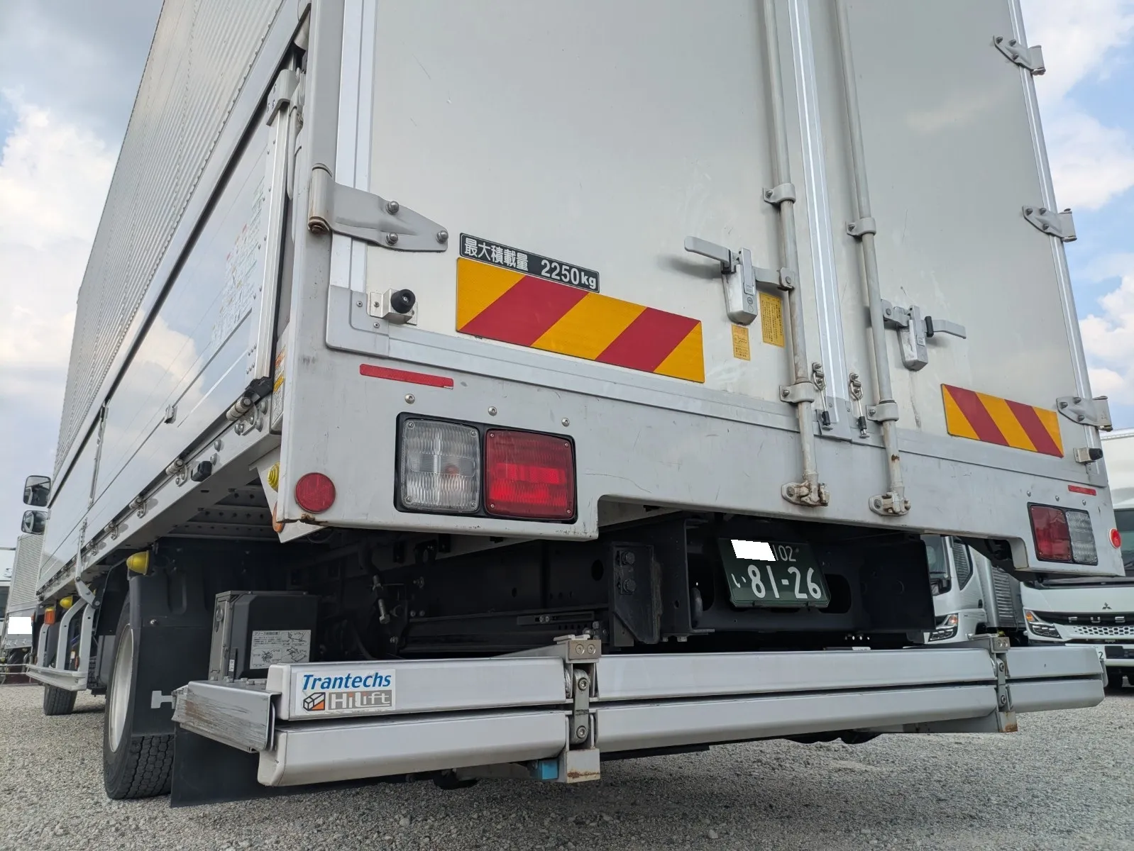 vehicle_image_20260804110606ZkKx5eFbkK.webp