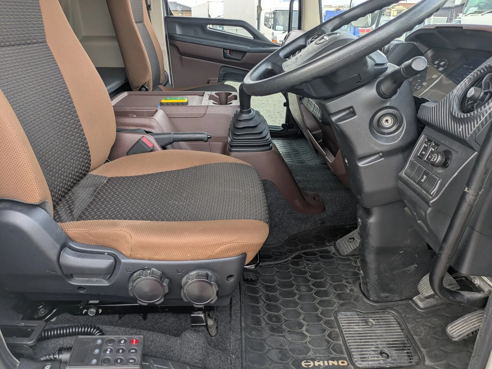vehicle_image_20260804110618h9uwtubjeo.webp