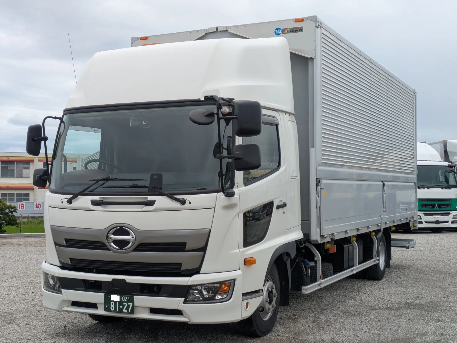vehicle_image_20260708110125J8U9Jk591X.webp