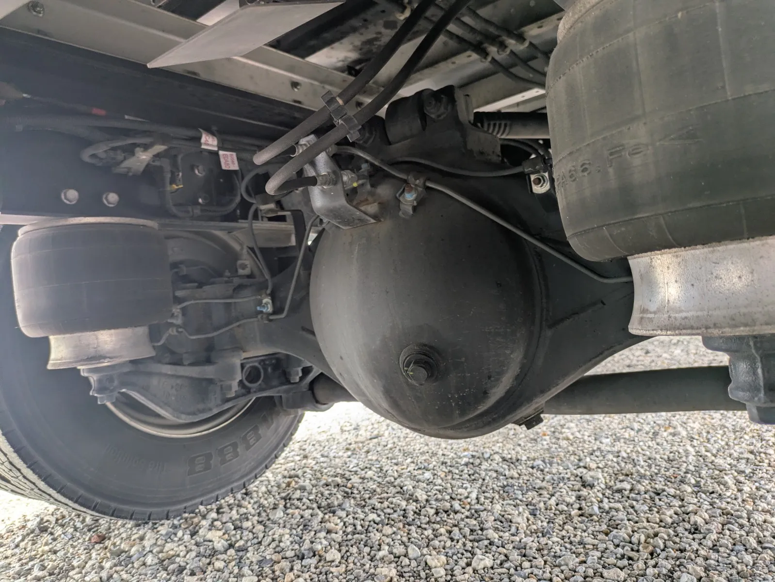 vehicle_image_20260708110138v3RzkUTMjo.webp