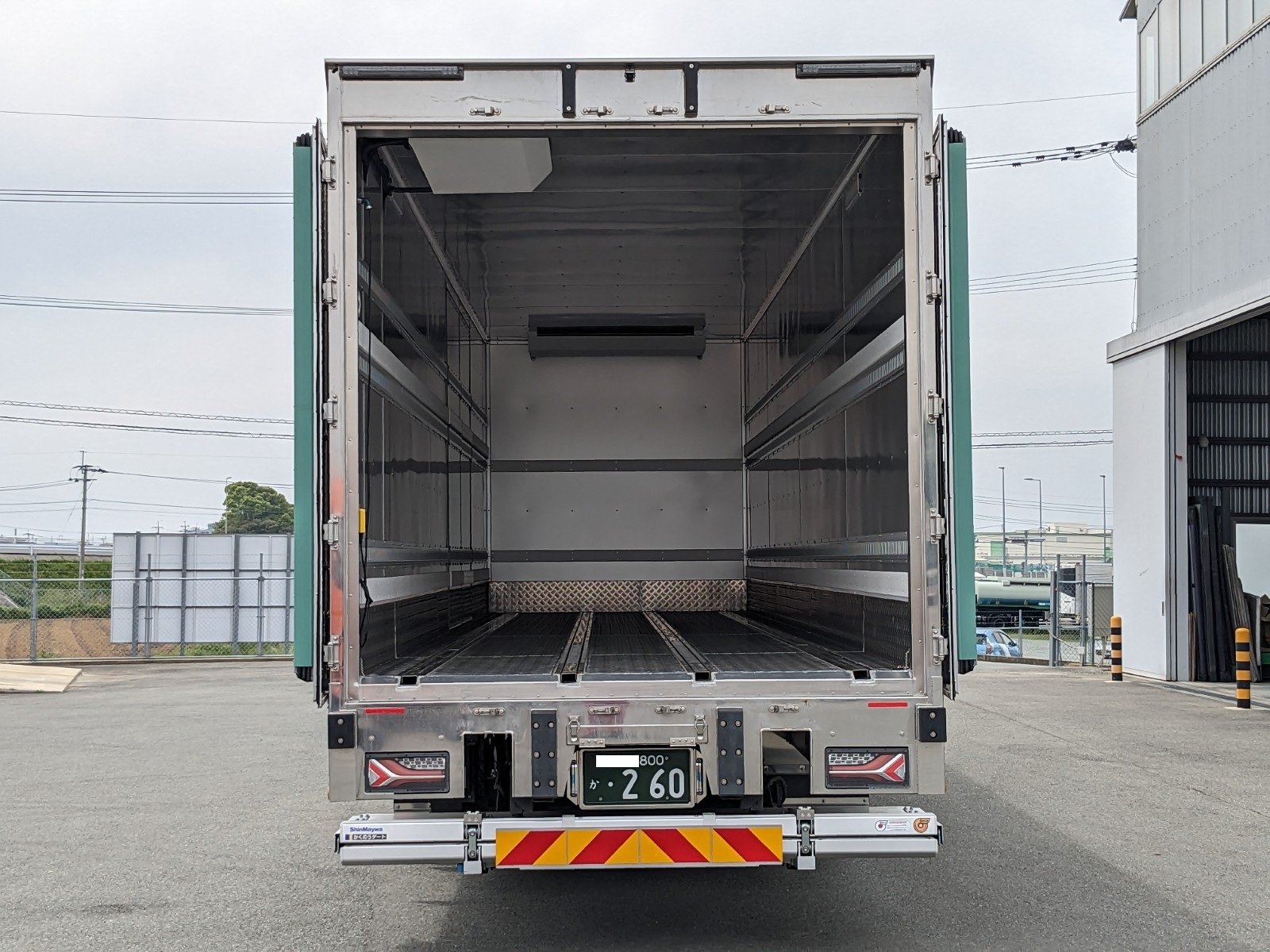 vehicle_image_20260330191452AHR7kLr4uB.jpg