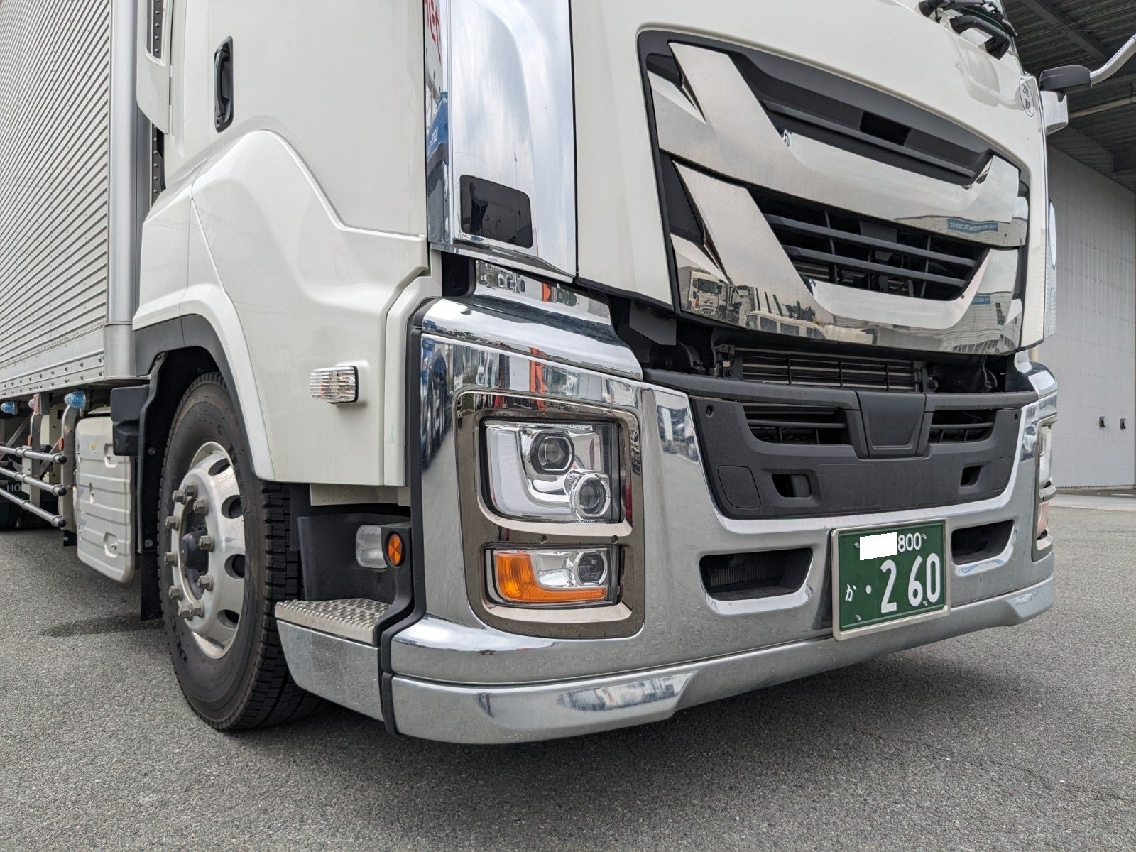 vehicle_image_20260330191452hFEKZXDgS1.jpg