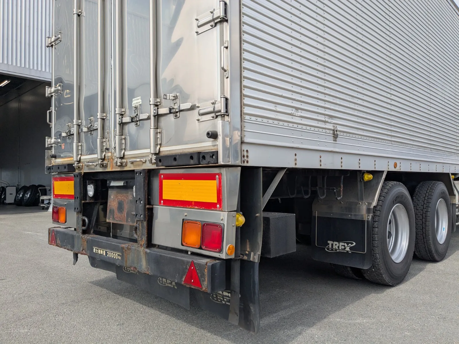 vehicle_image_20260619090844QBtsK4WNkh.webp