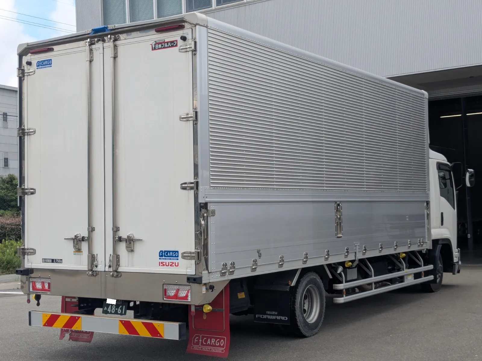 vehicle_image_20260708143150f1gHOMC6FS.webp