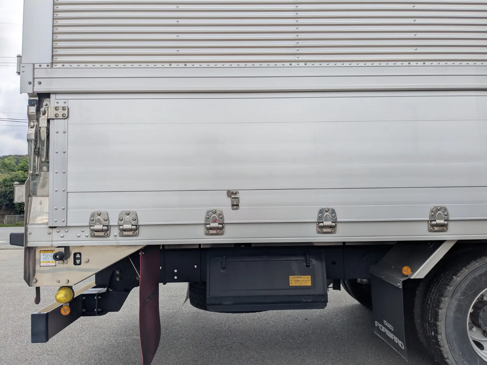 vehicle_image_20260708143201fcKRjpY17x.webp