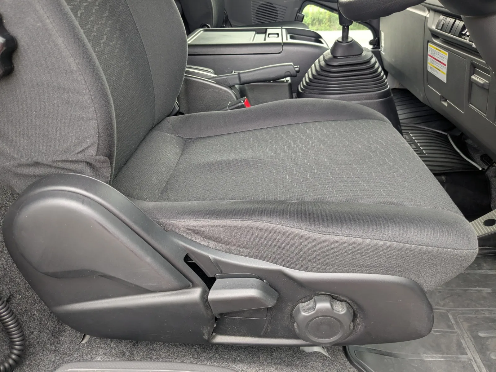 vehicle_image_20260708143203L5rMqwfnWT.webp